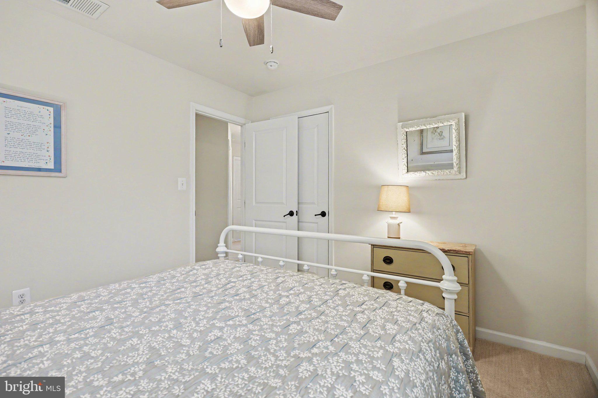 LOGANS RESERVE - Residential