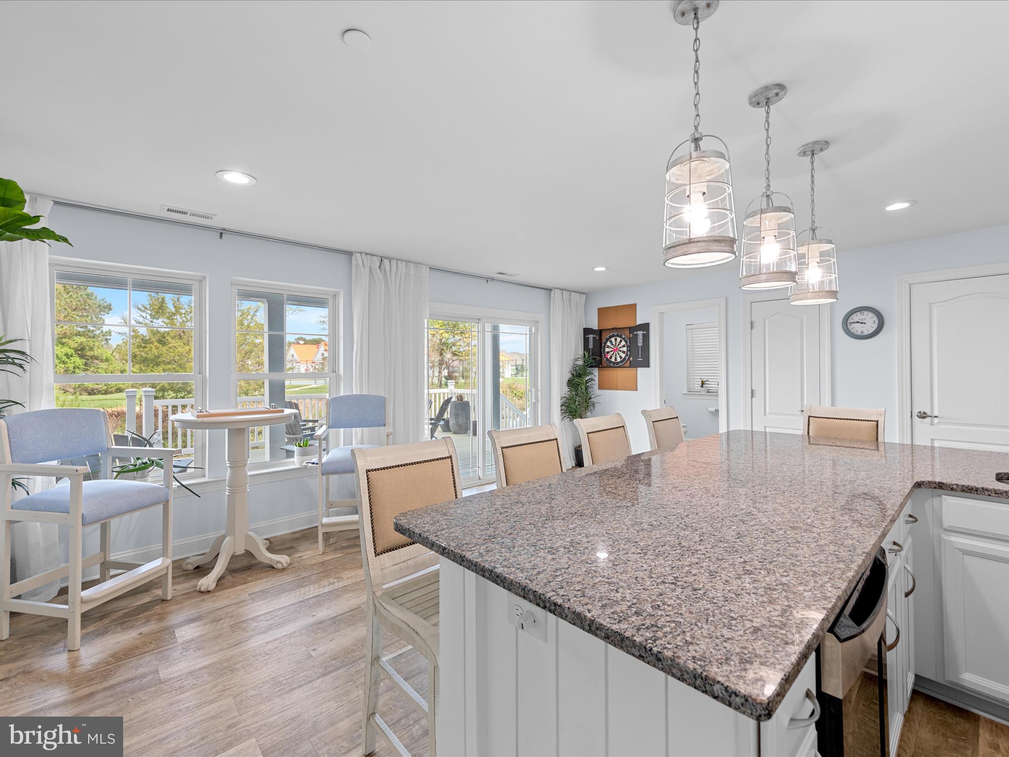 SUNSET HARBOUR - Residential