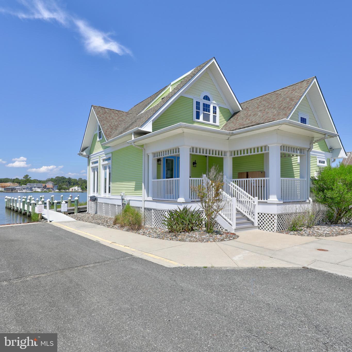 SUNSET HARBOUR - Residential