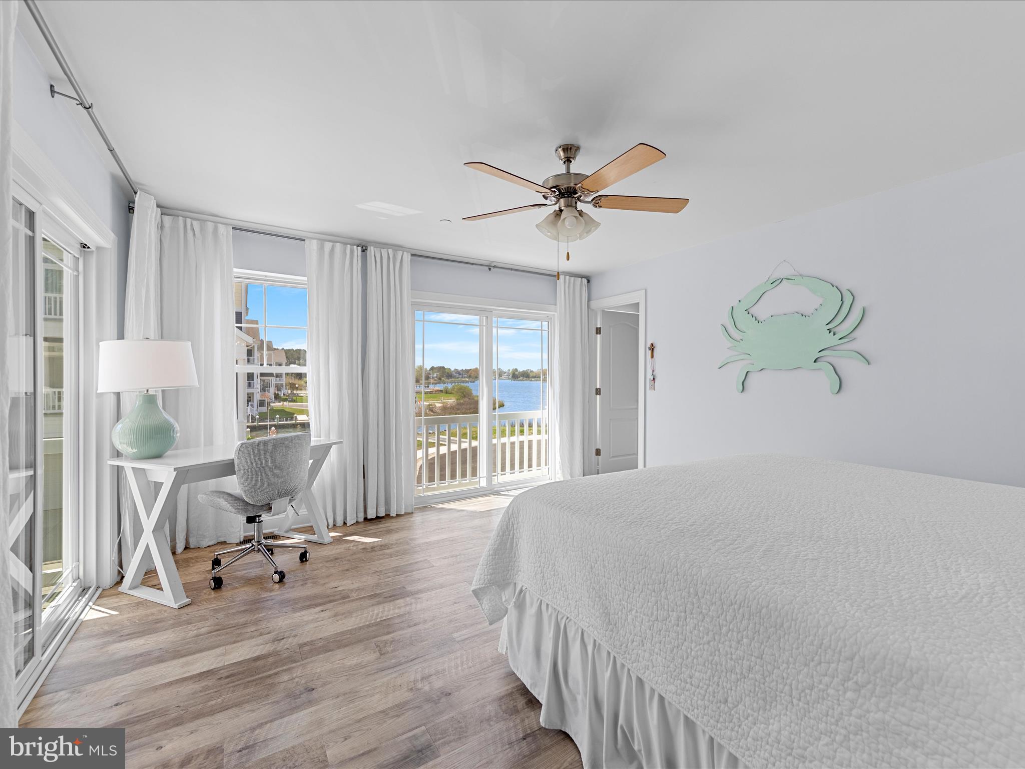 SUNSET HARBOUR - Residential