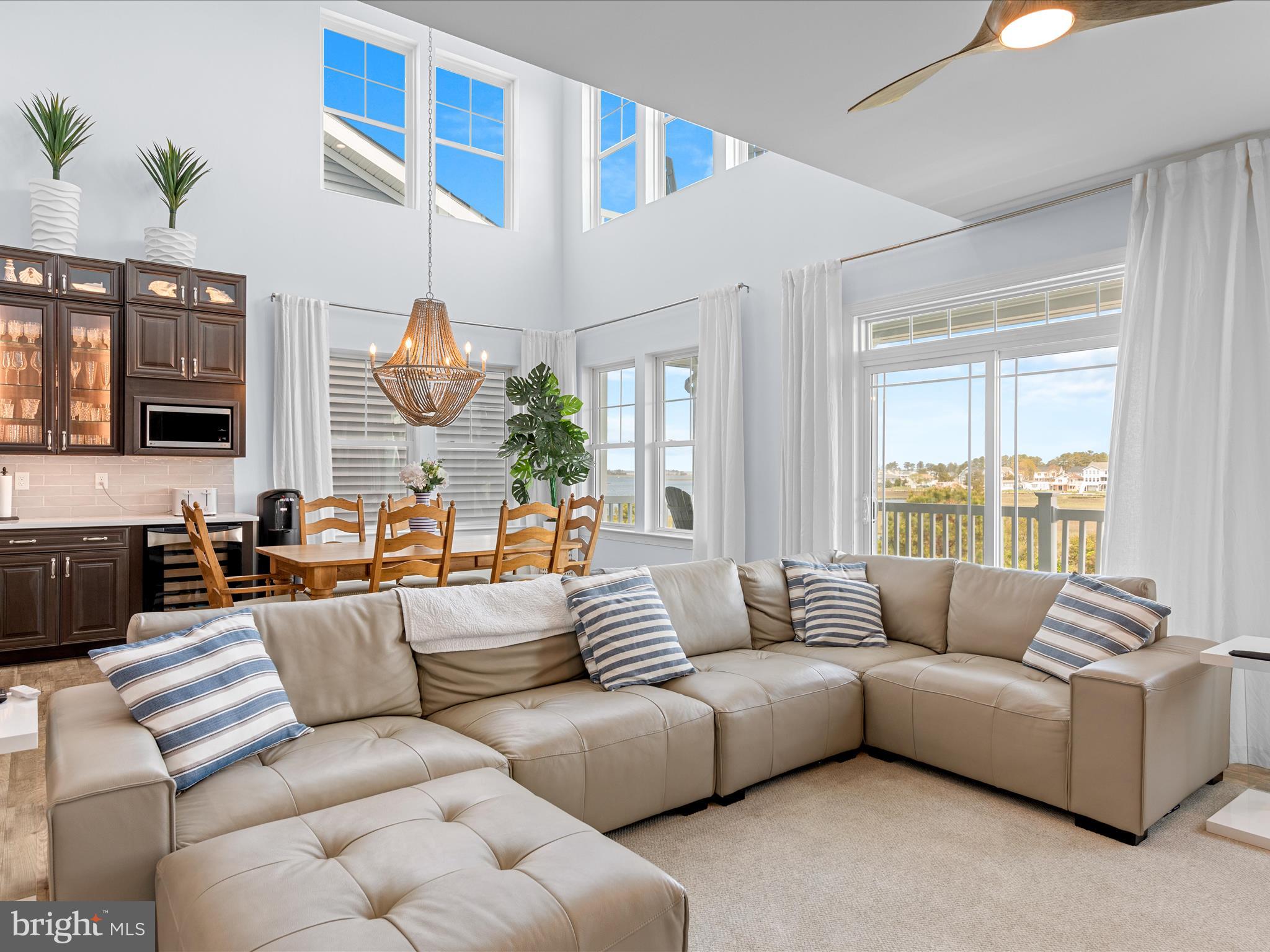 SUNSET HARBOUR - Residential