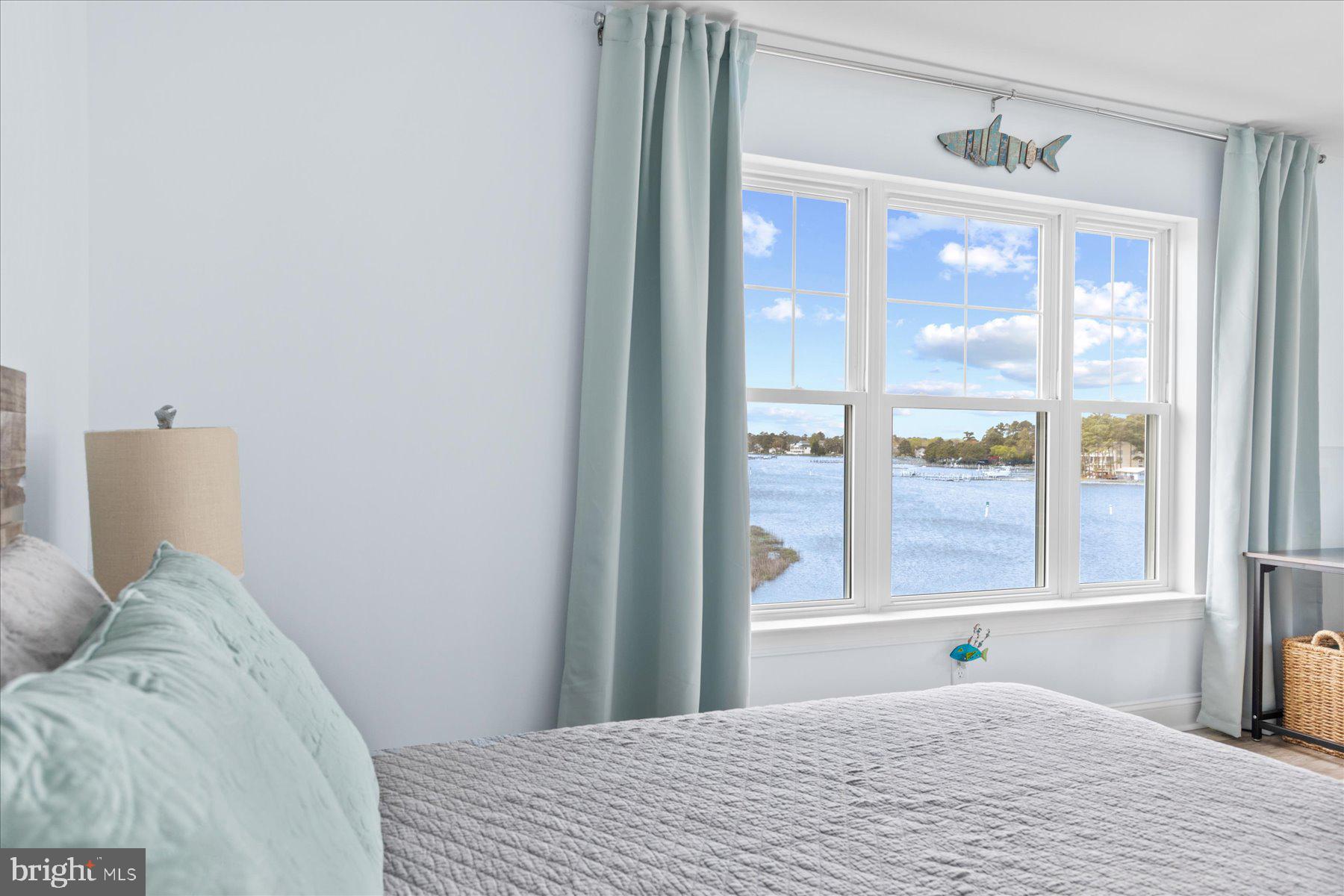 SUNSET HARBOUR - Residential