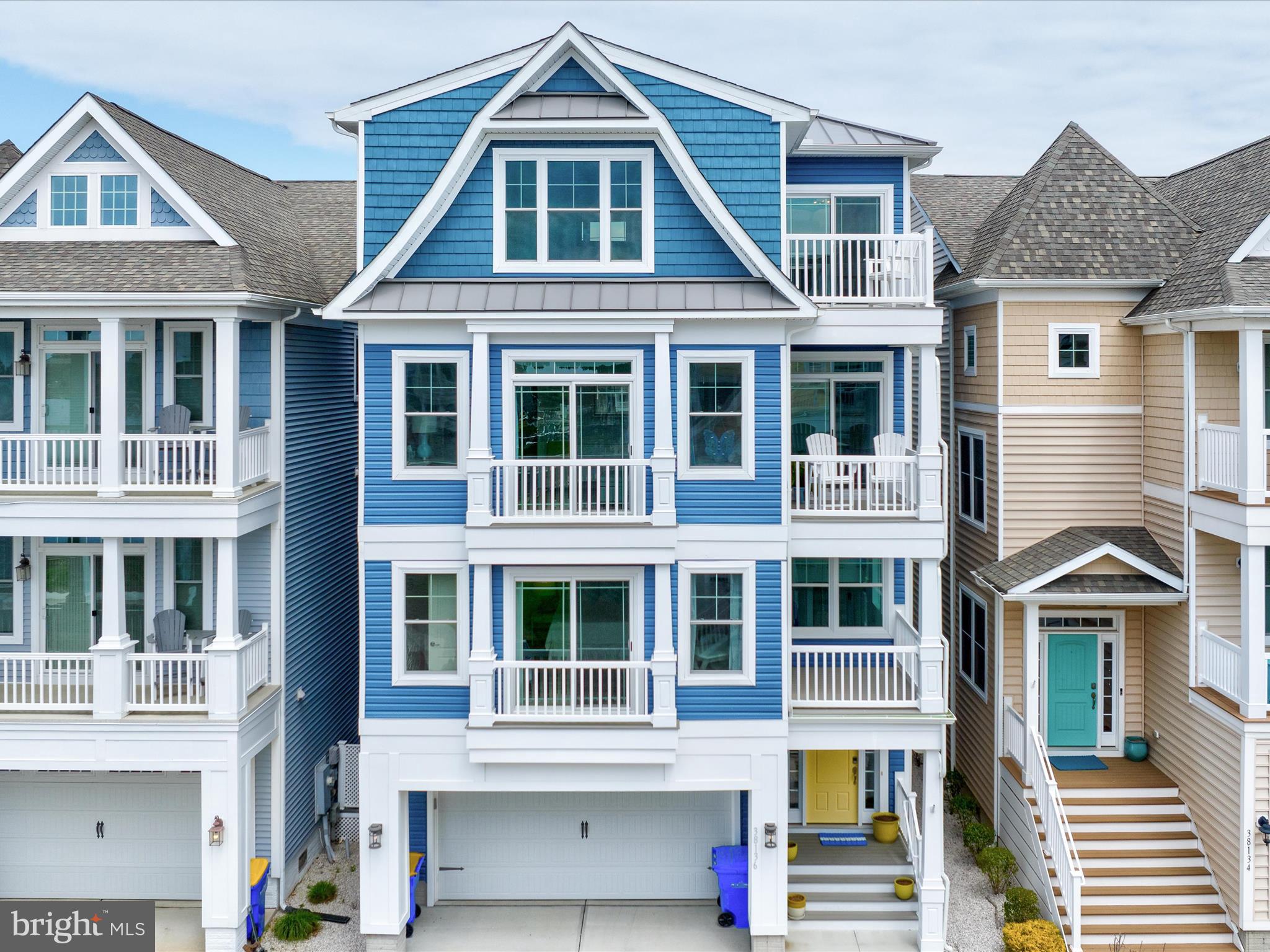 SUNSET HARBOUR - Residential