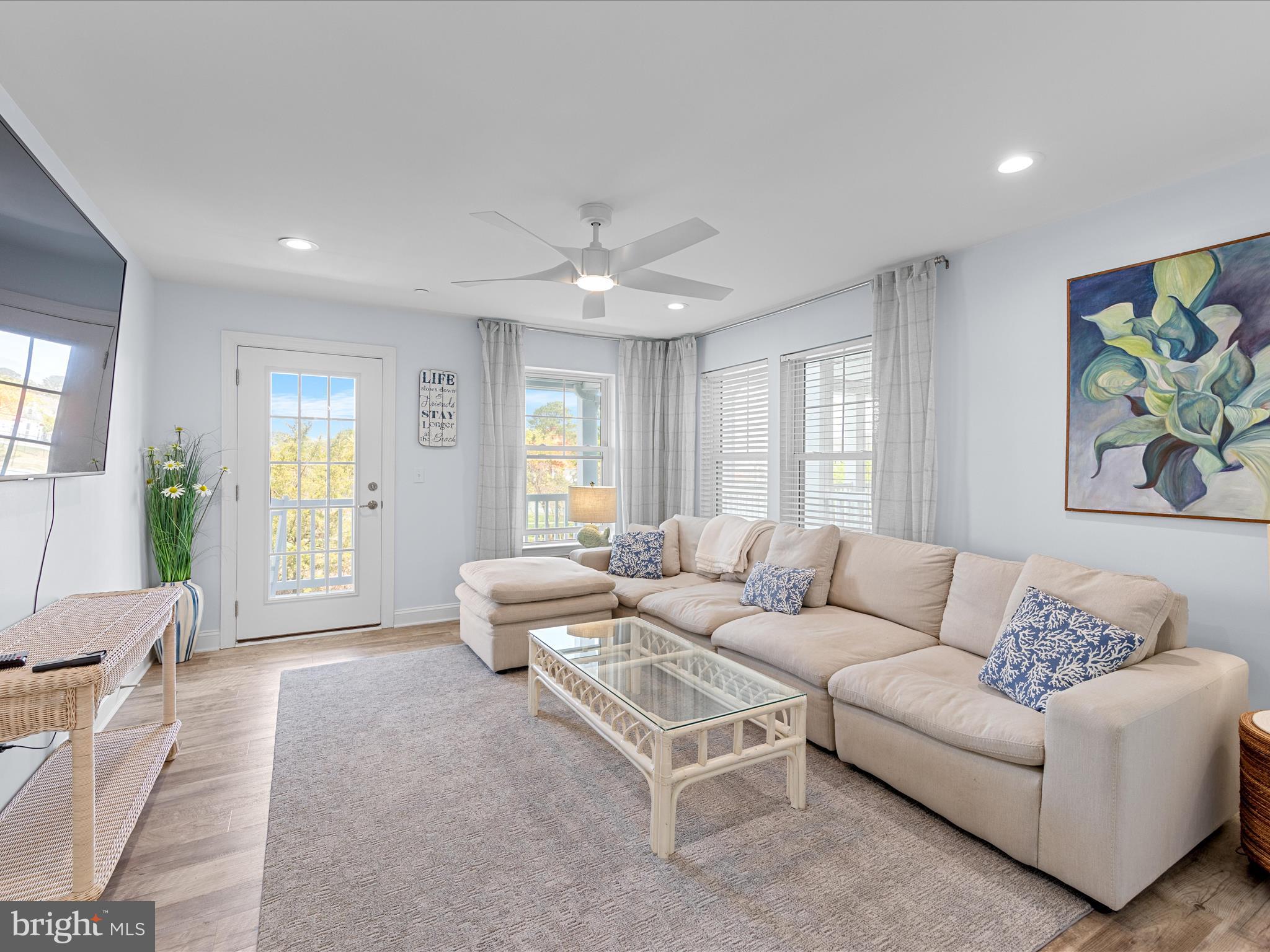 SUNSET HARBOUR - Residential