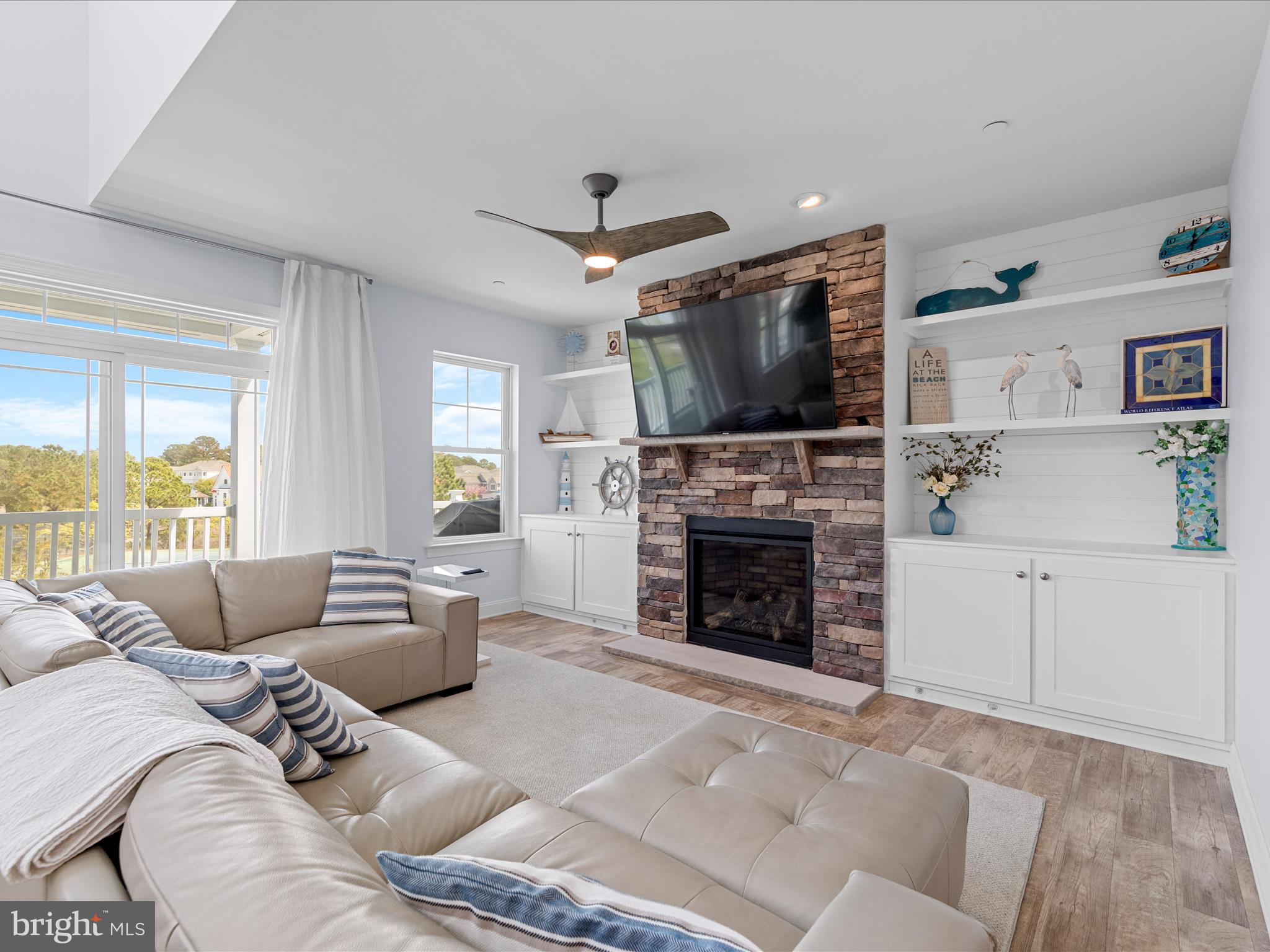 SUNSET HARBOUR - Residential