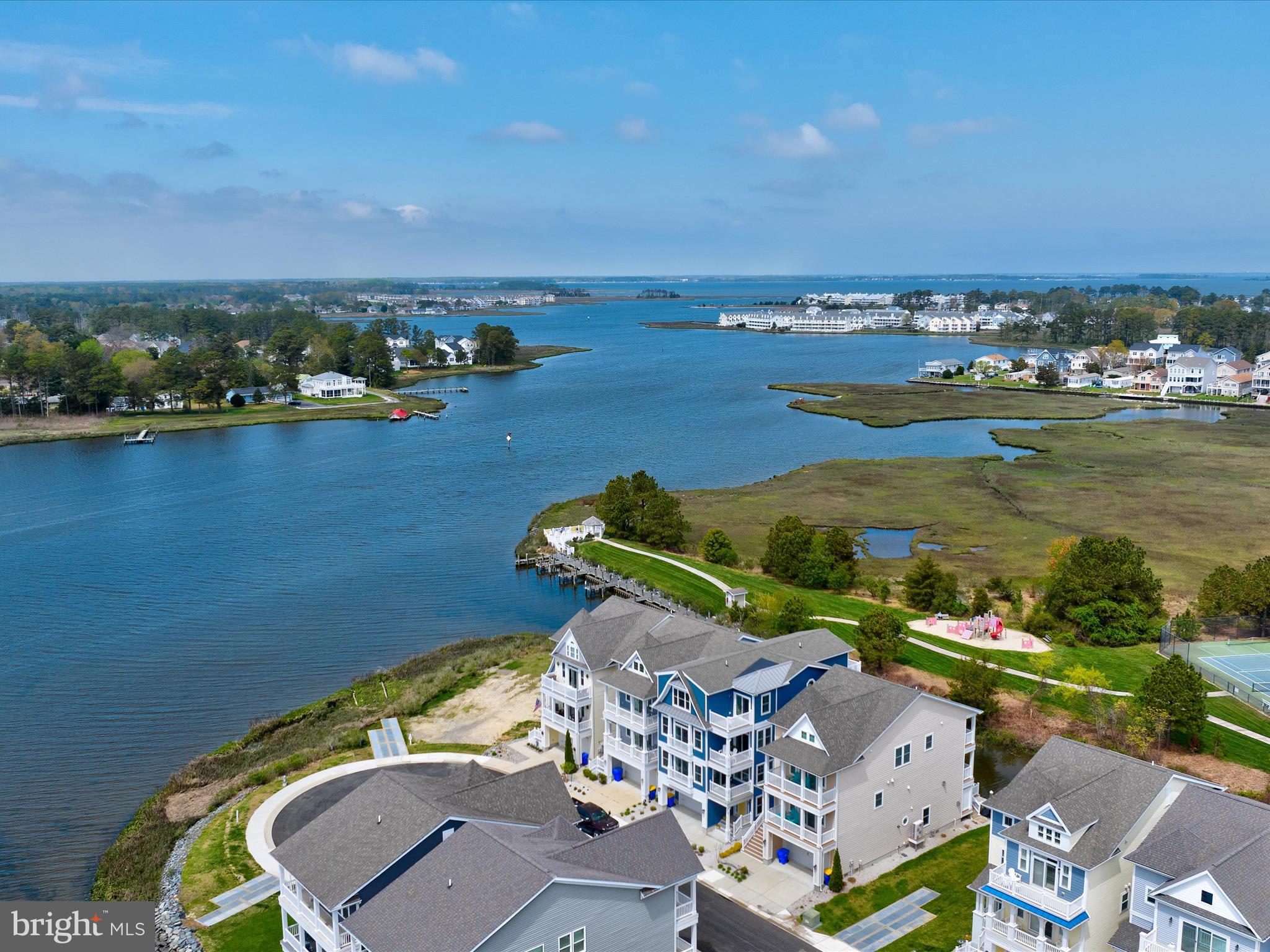 SUNSET HARBOUR - Residential