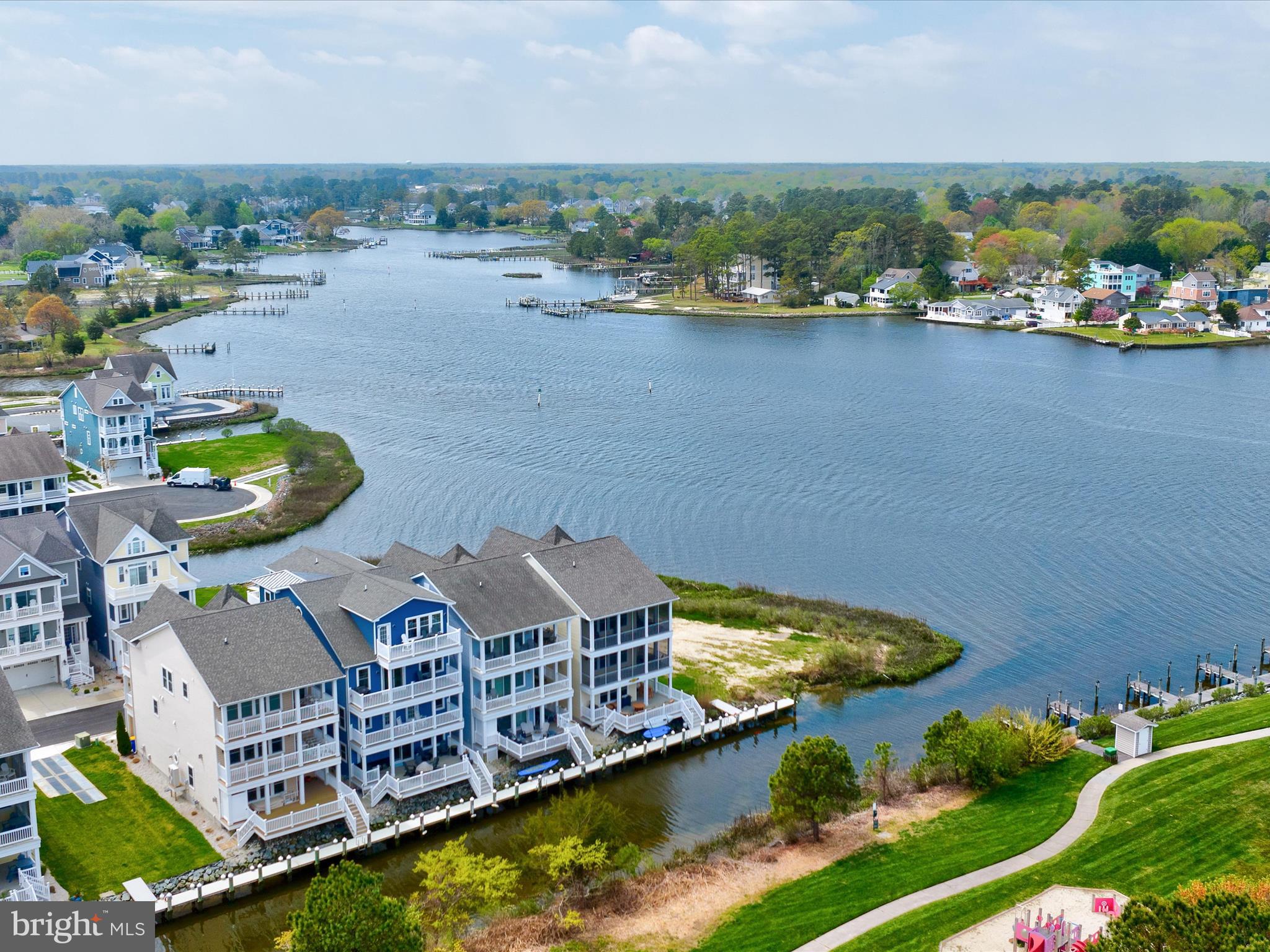 SUNSET HARBOUR - Residential