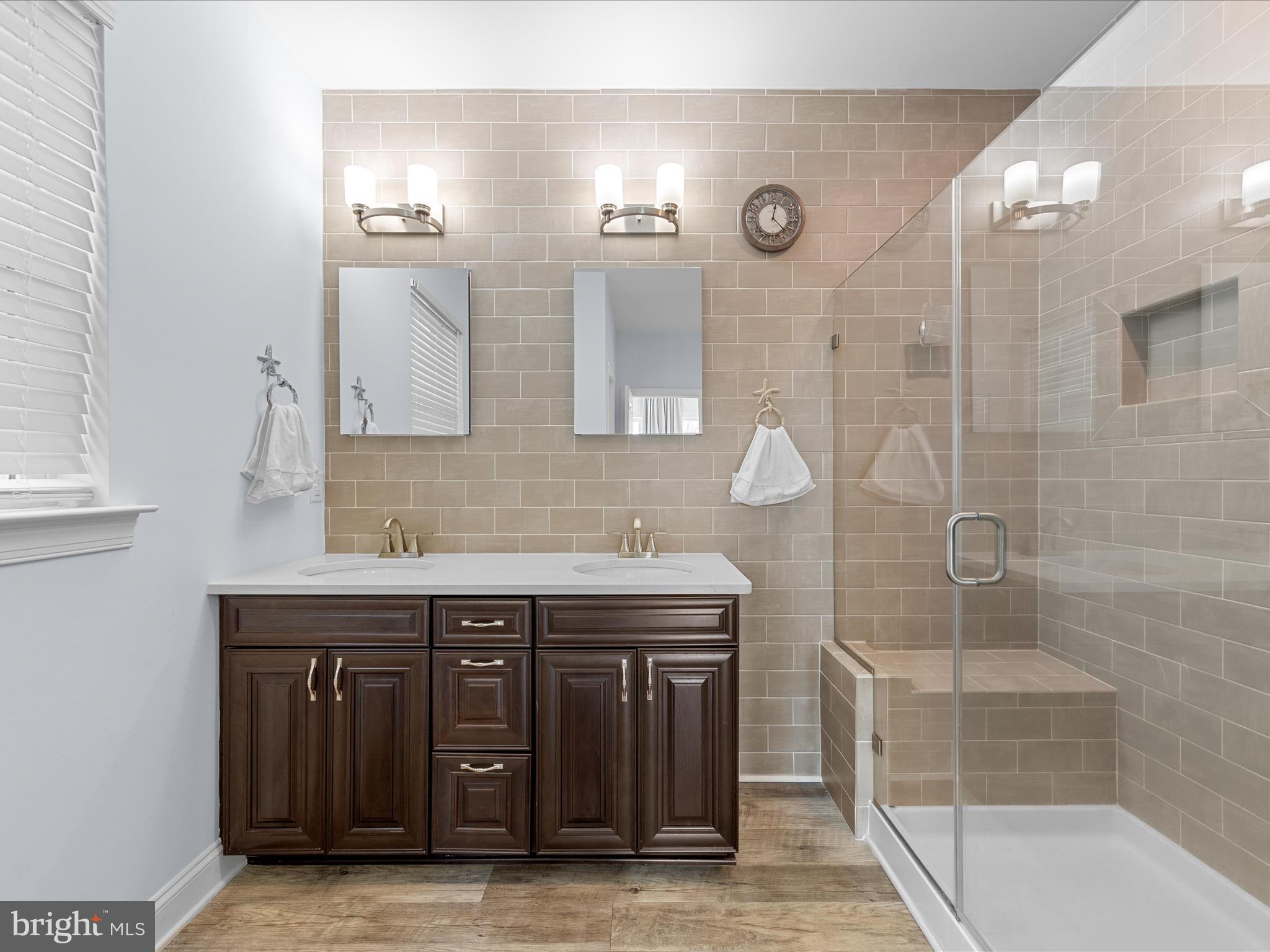 SUNSET HARBOUR - Residential