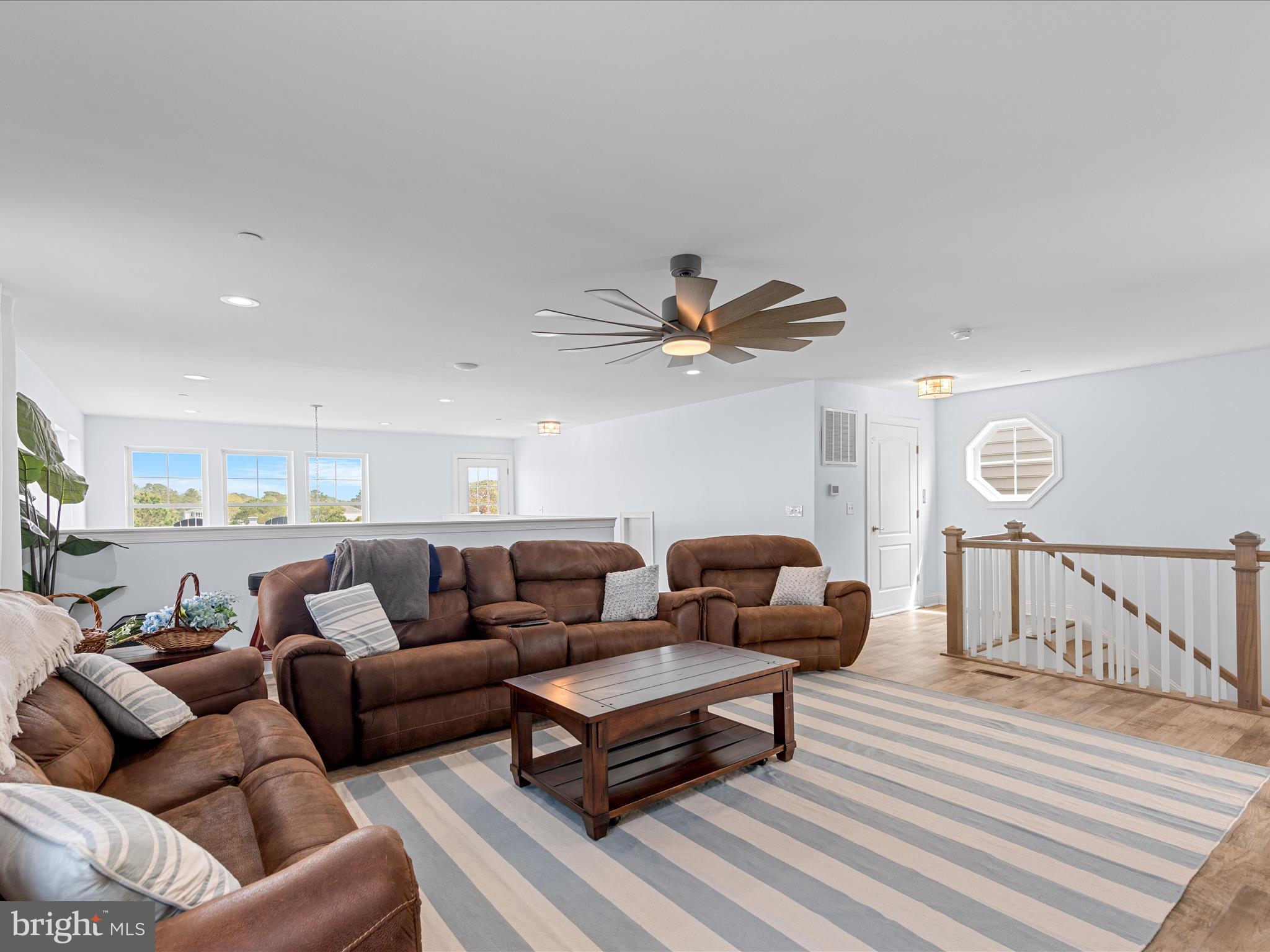 SUNSET HARBOUR - Residential