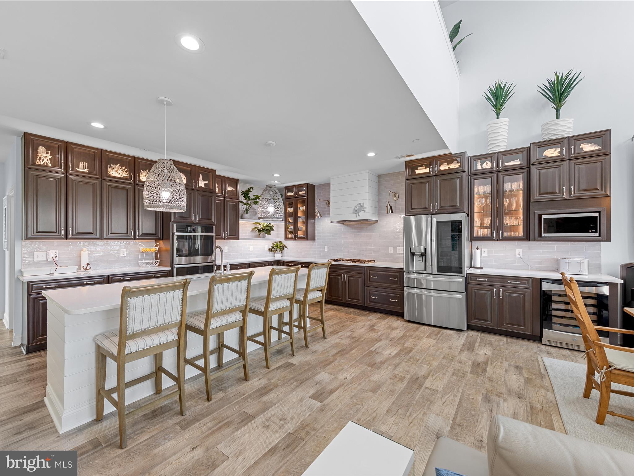 SUNSET HARBOUR - Residential