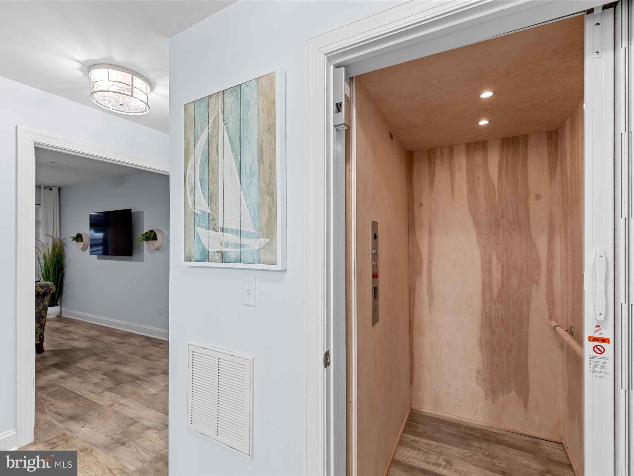 SUNSET HARBOUR - Residential