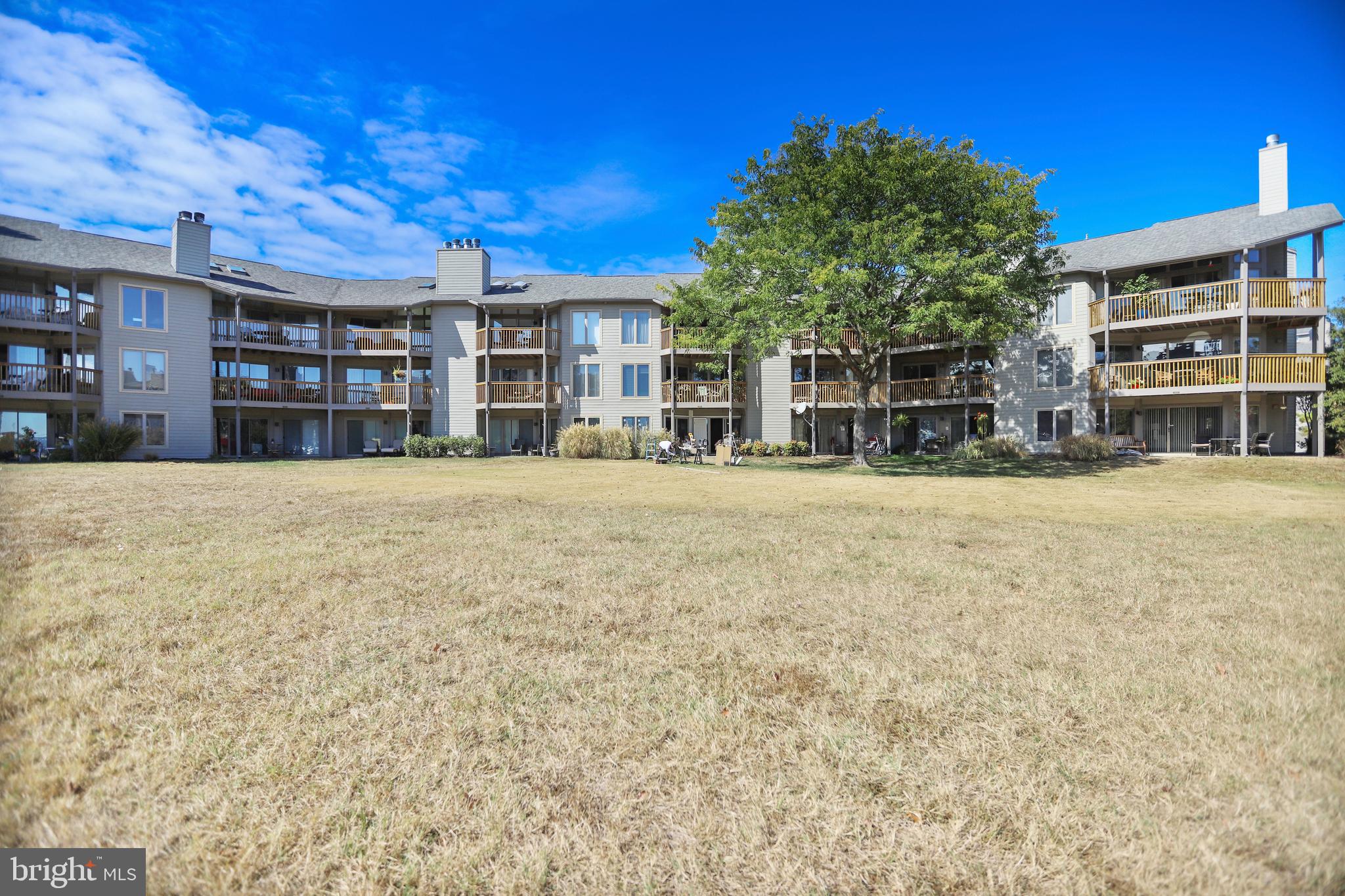 CHESAPEAKE HARBOUR - Residential