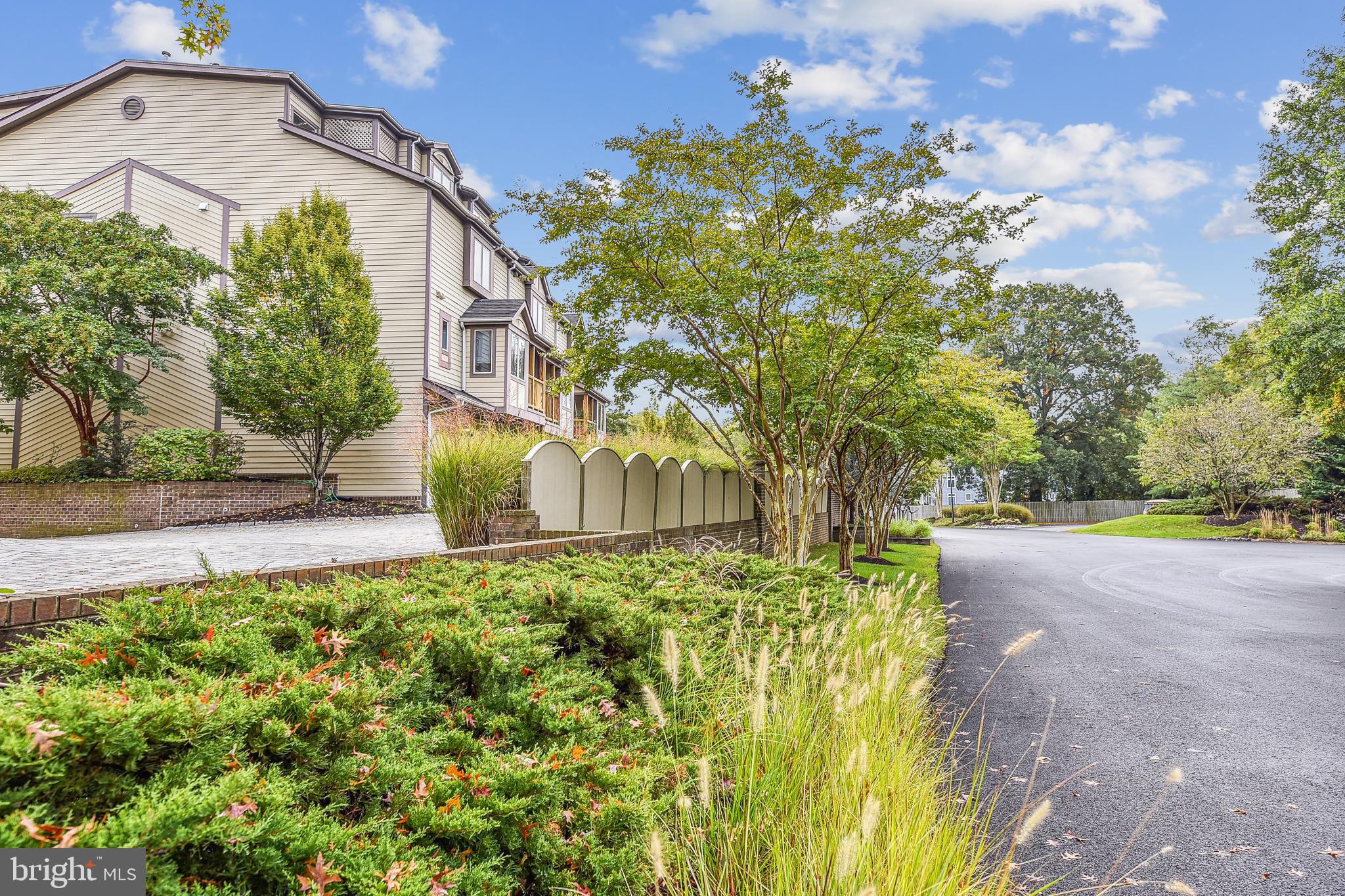 CHESAPEAKE HARBOUR - Residential