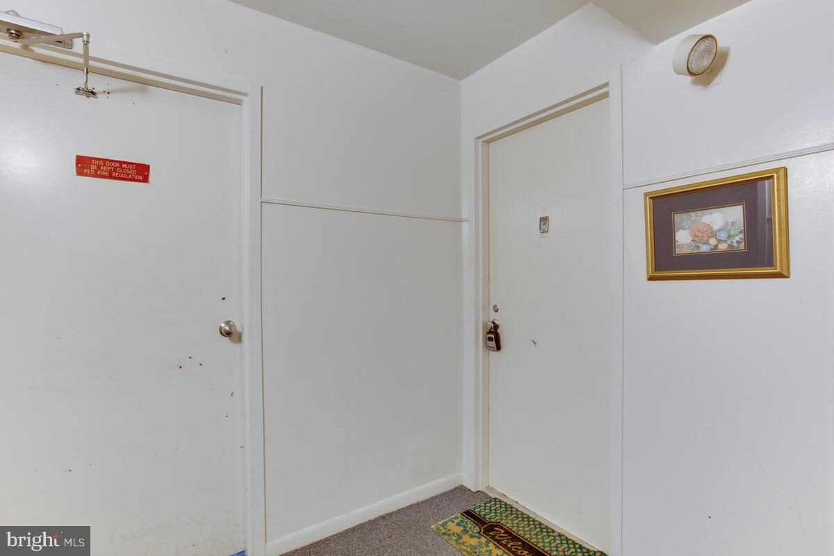 MARINERS COVE - Residential Lease