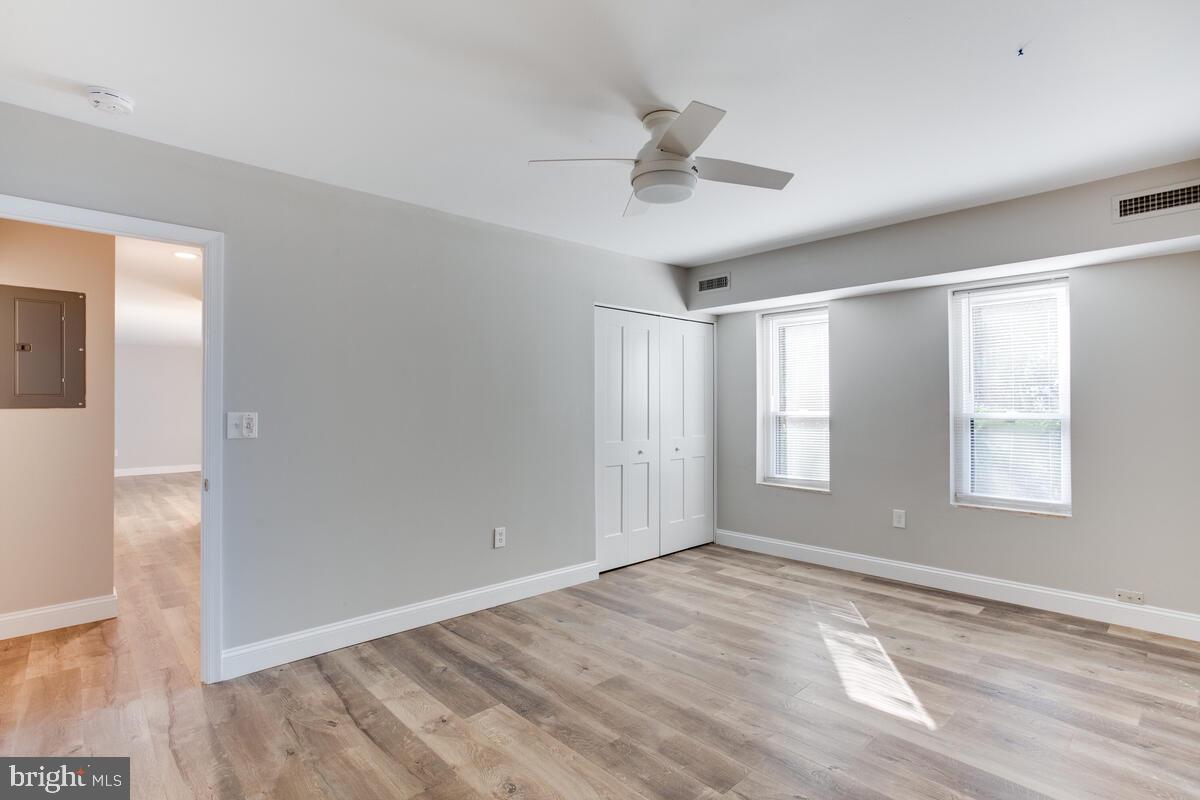 MARINERS COVE - Residential Lease