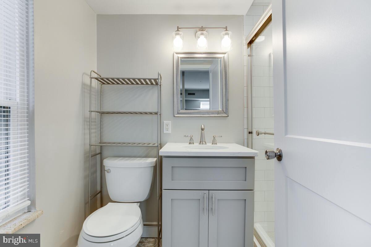 MARINERS COVE - Residential Lease