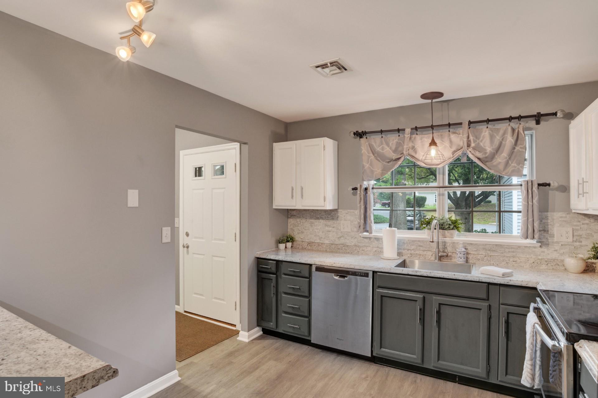 2117 WEXFORD ROAD