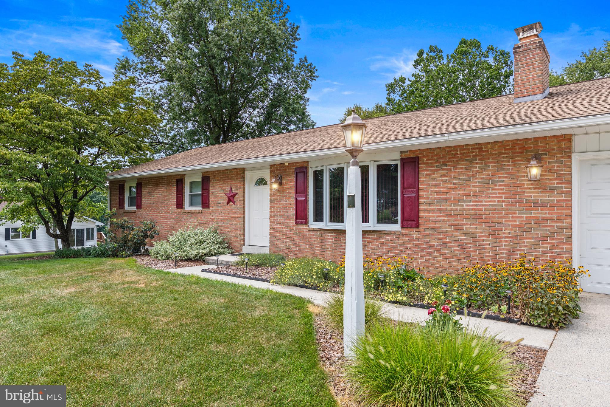 5 DIANNA DRIVE