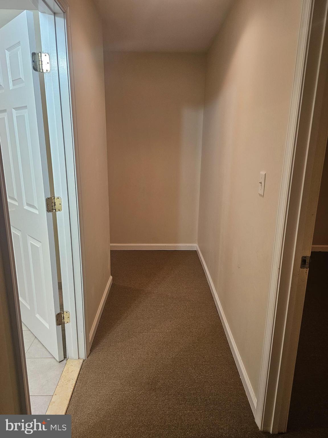 KINGS CROSSING - Residential Lease