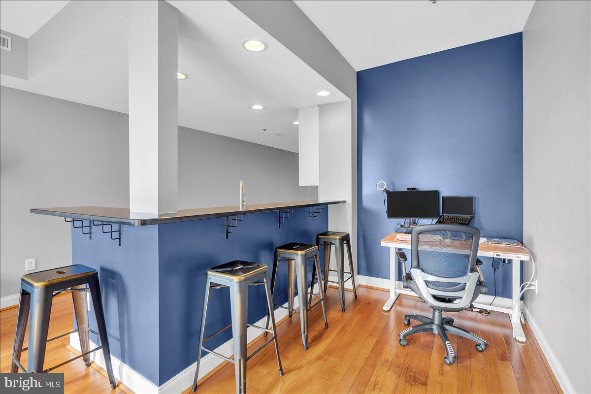 OLD CITY - Residential