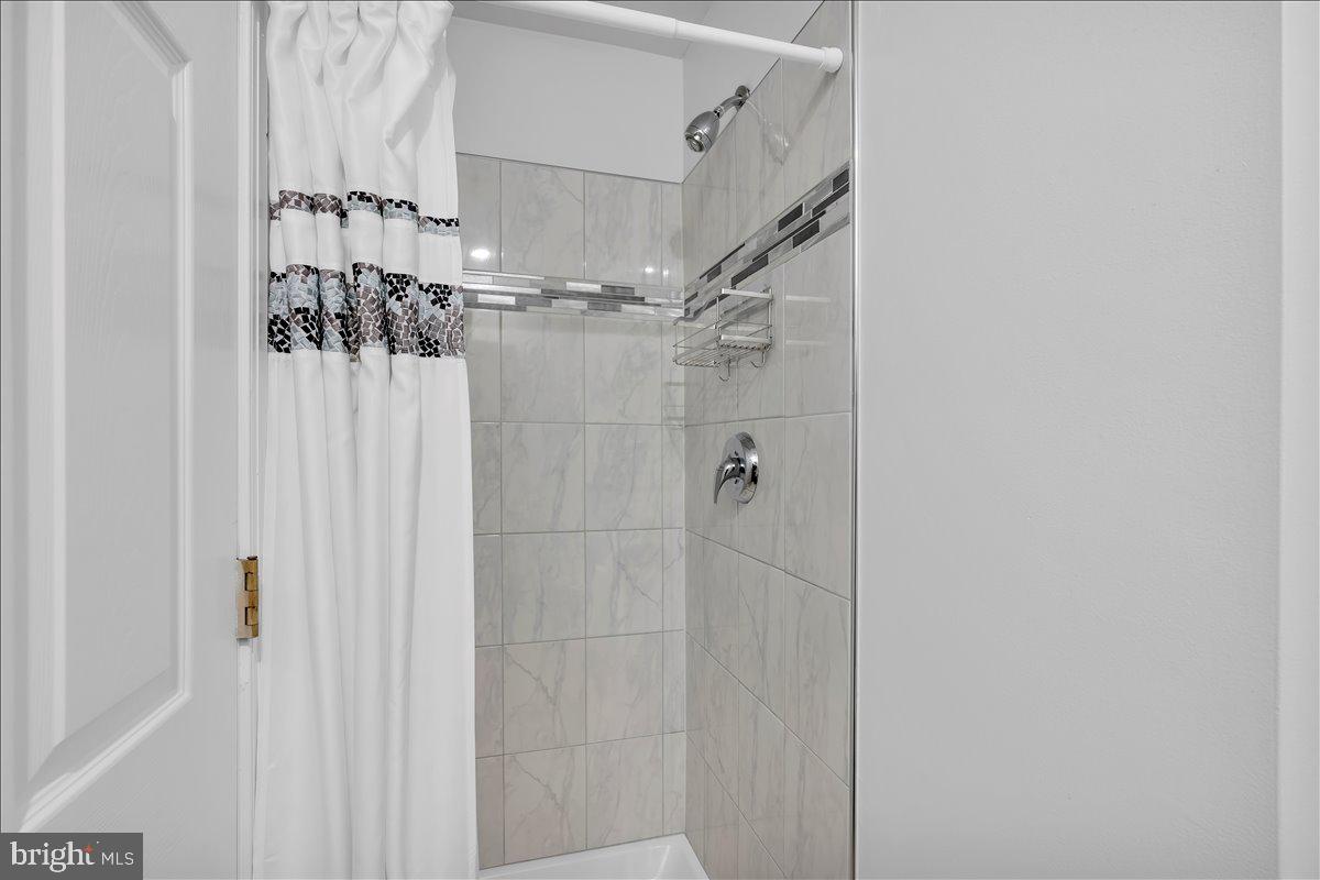 OLD CITY - Residential