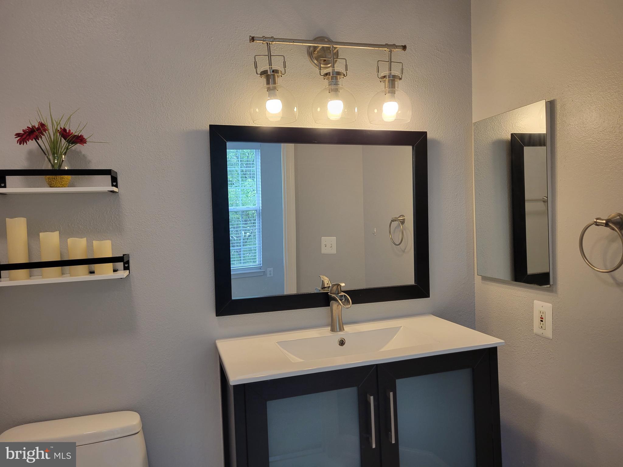 HIGH POINT AT JEFFERSON PARK - Residential