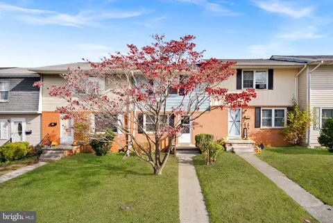 210 Cameron Street, Berryville, VA MLS: VACL2006208