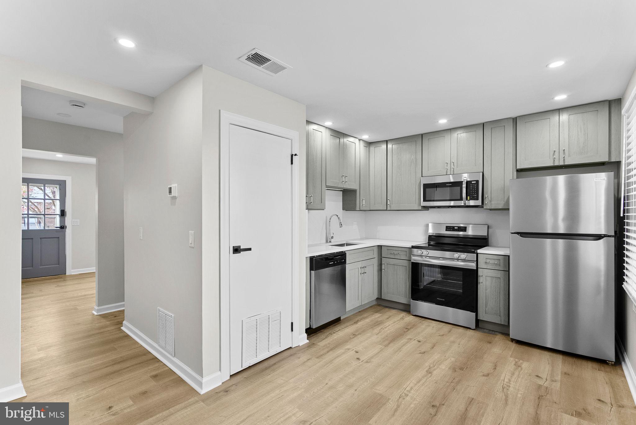 BATTLETOWN - Residential Lease