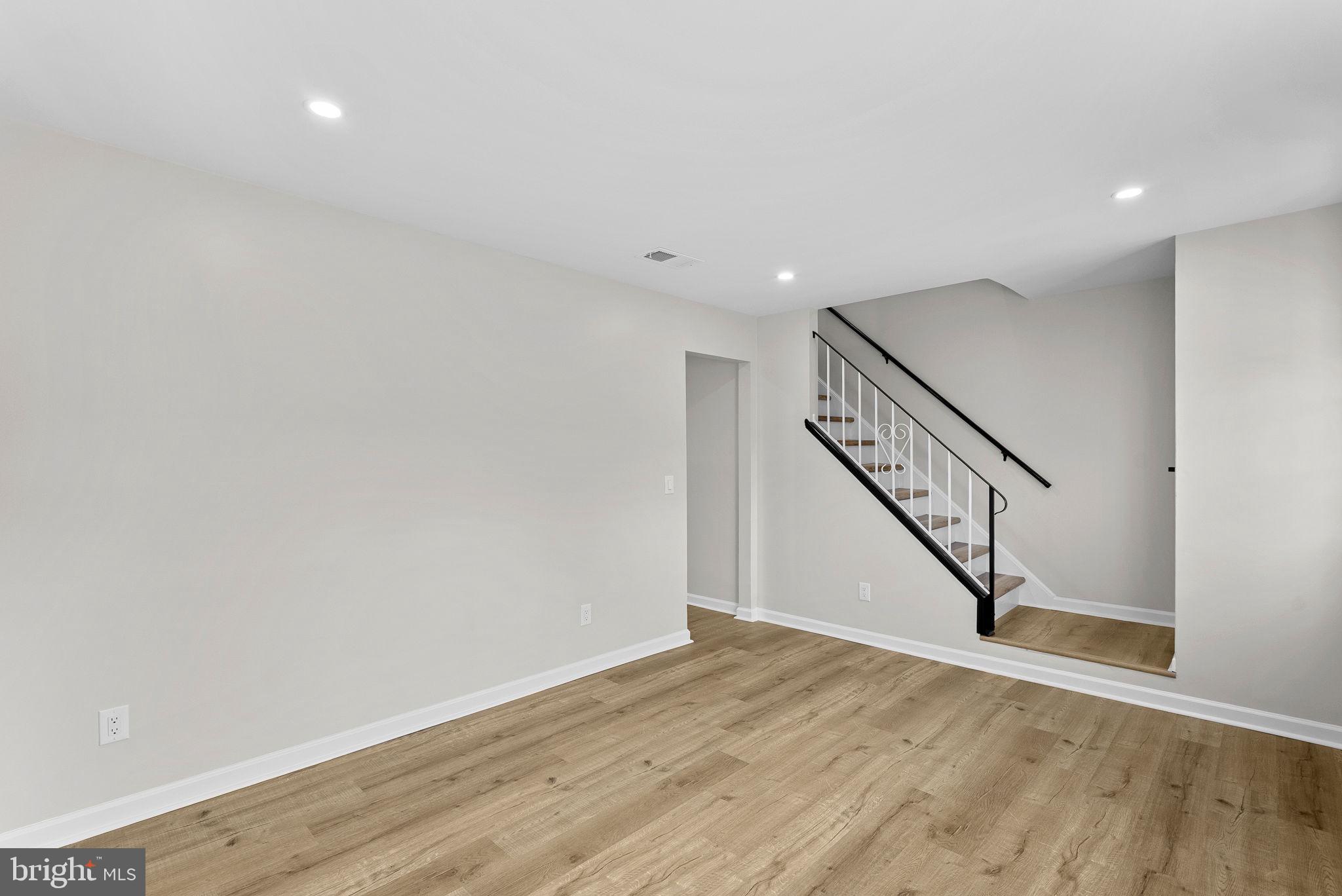 BATTLETOWN - Residential Lease