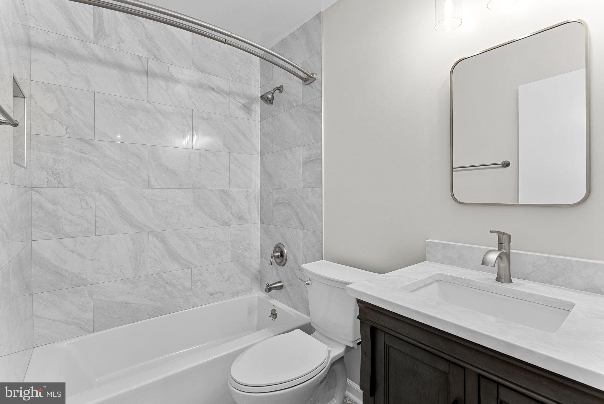 BATTLETOWN - Residential Lease