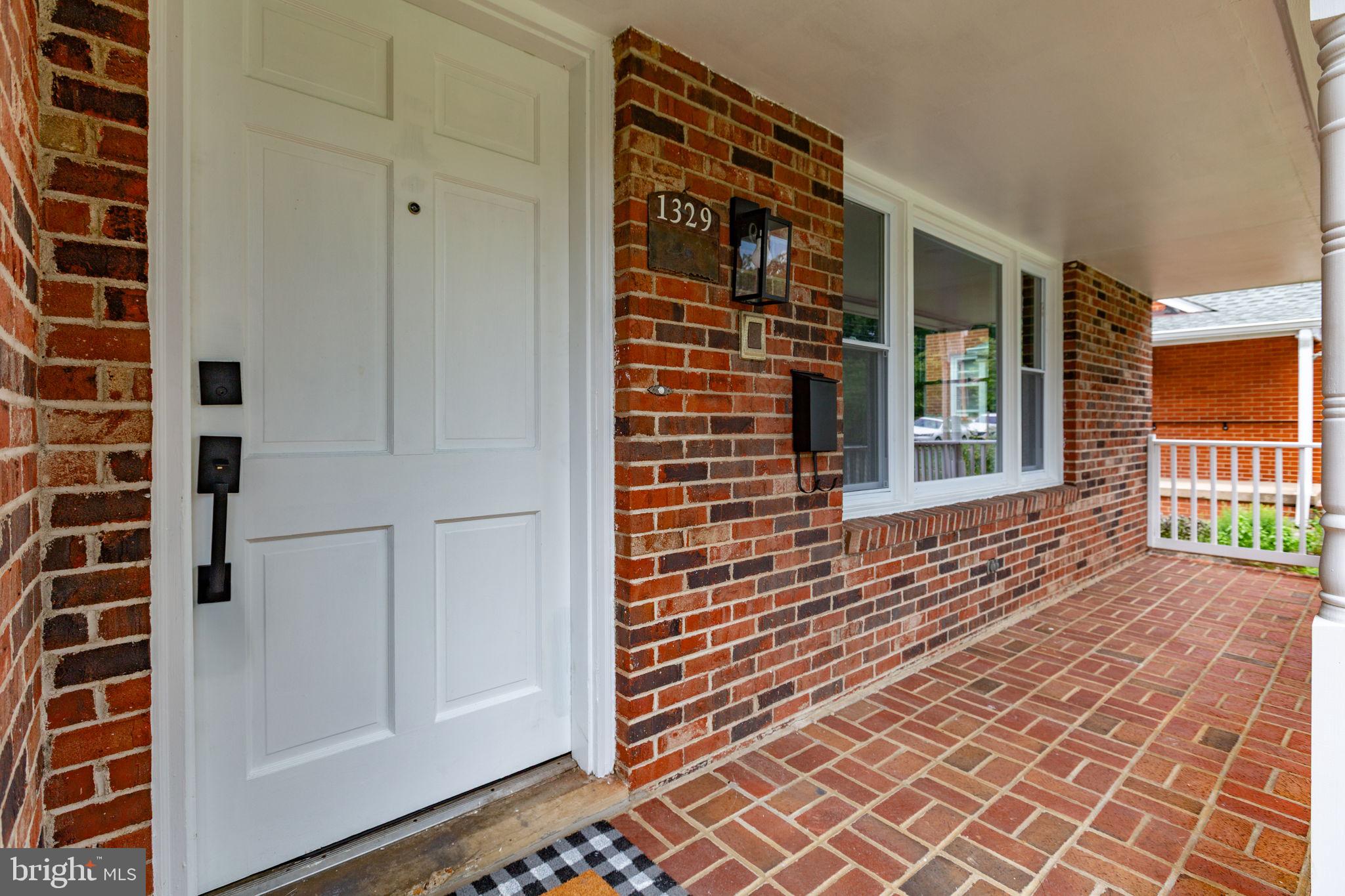 1329 BRENT STREET