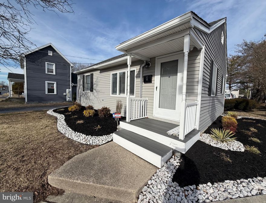 Reduced $25,000! This well-positioned office building is located at the highly visible intersection of Ocean Gateway (Route 50) and Naylor Street in Salisbury, with an estimated daily traffic count of approximately 20,000–25,000 vehicles per day. The property benefits from excellent frontage and exposure along Route 50, making it ideal for a business seeking strong visibility and convenient access. Situated on a 0.17-acre parcel, the building offers approximately 980 square feet of space and includes four office rooms, two bathrooms, and a kitchen. Private on-site parking is available with ten dedicated spaces. There is an attached storage unit for convenience as well as attic storage. The central gas HVAC was replaced in July 2025 and there is electric baseboard heat for convenience. The owner installed new hardwood floors, new toilets and sinks and the interior was freshly painted all in 2023. 

In addition to its current office use, the zoning allows the property flexibility for potential conversion to residential use, including primary residence or a residential rental. Any conversion from office to residential use would be subject to required Salisbury city inspections and approvals.