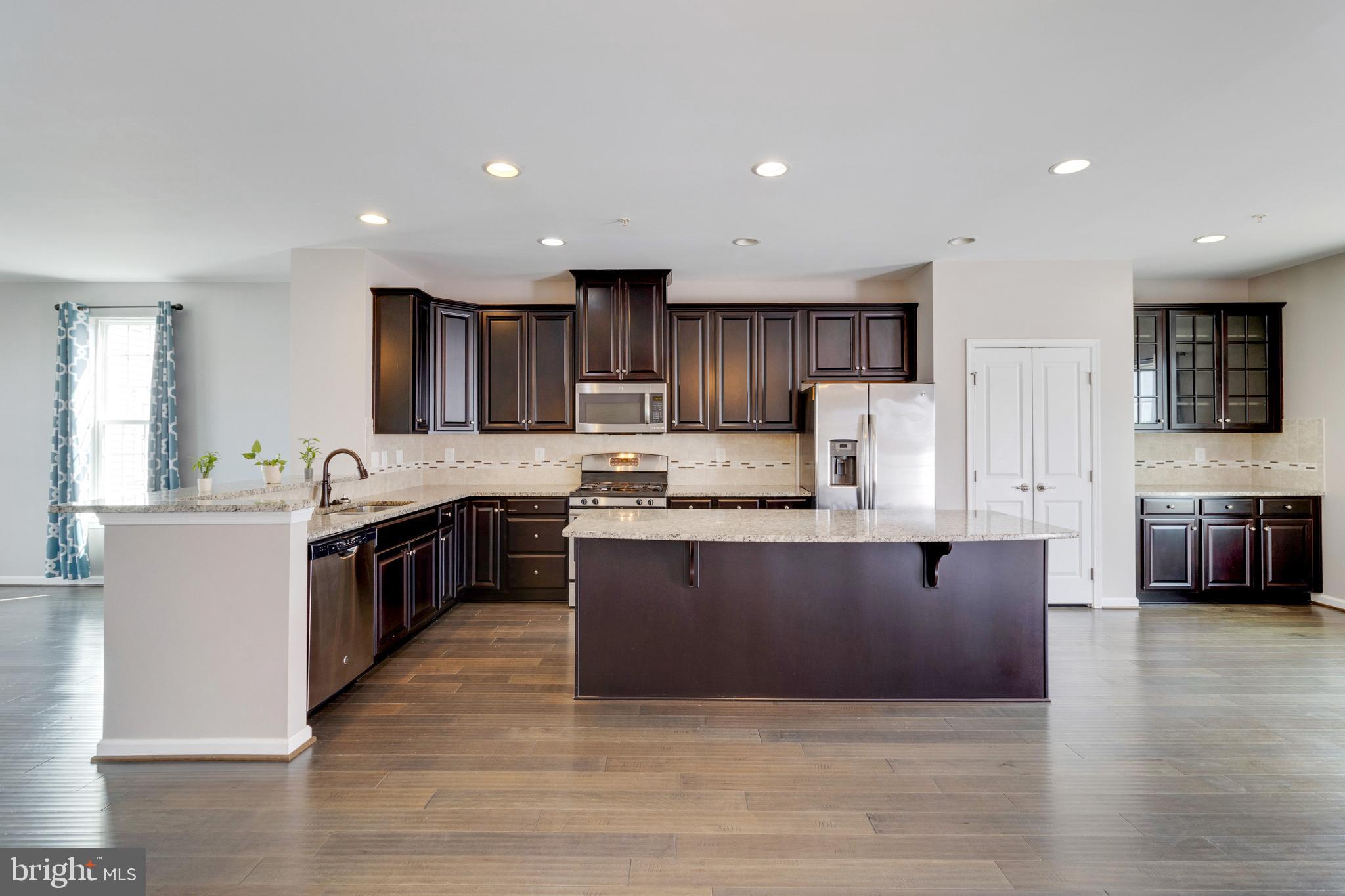 BALLARD GREEN - Residential Lease