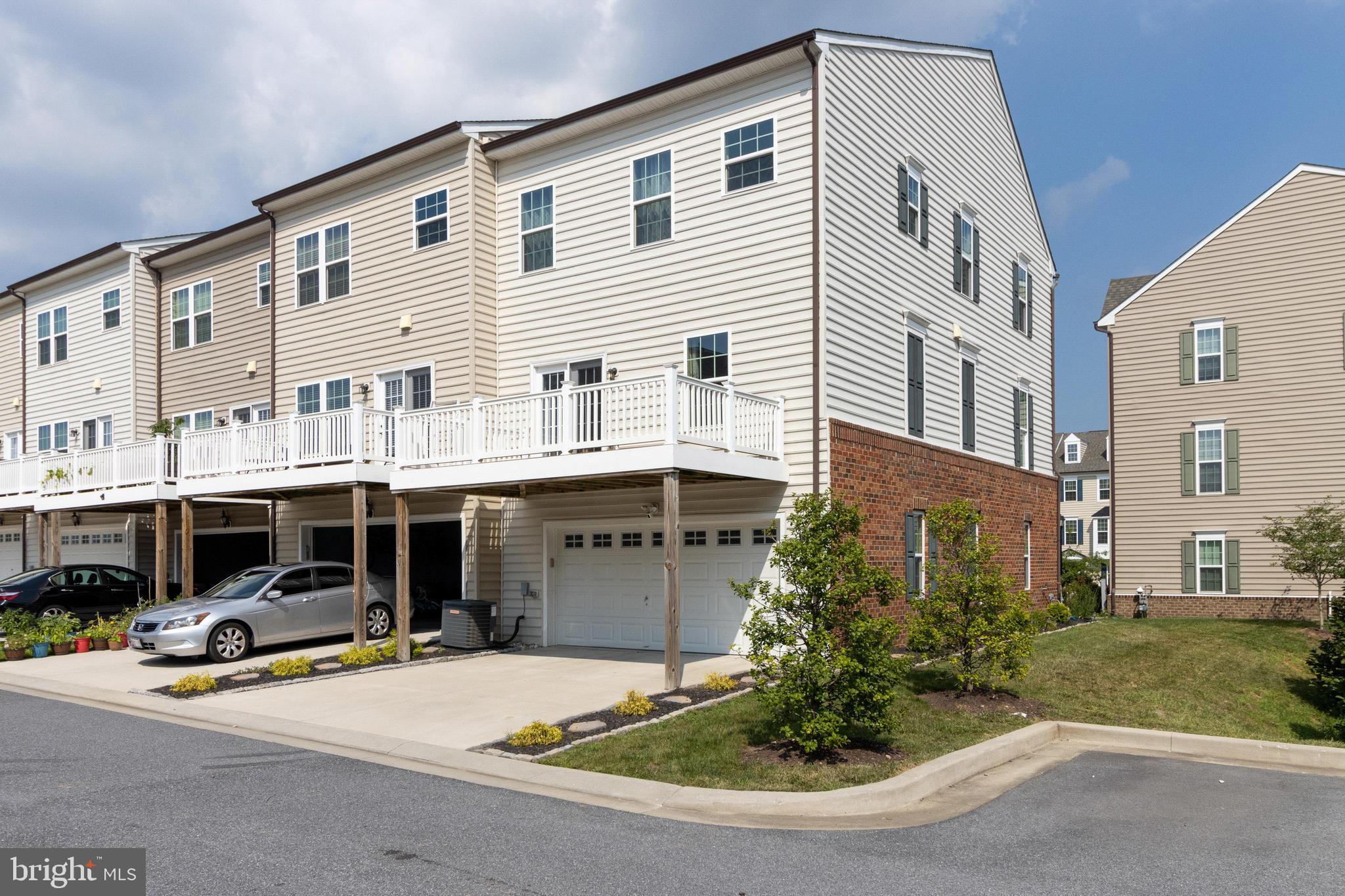 BALLARD GREEN - Residential Lease