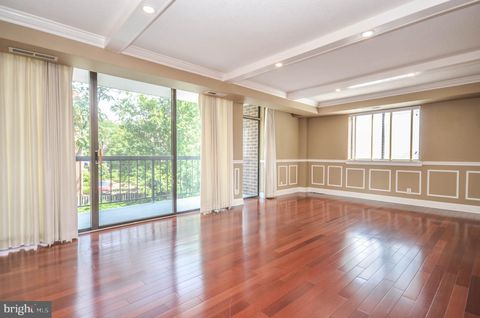 1401 N RHODES STREET 205 ARLINGTON VA 22209