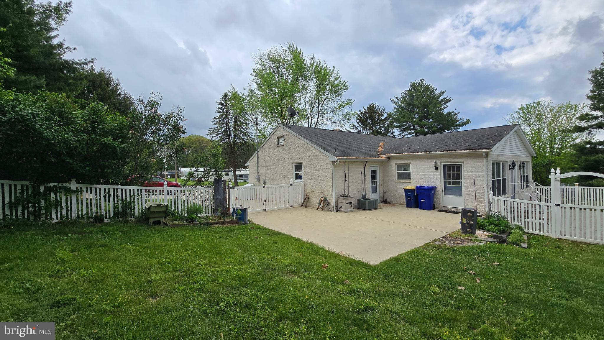 10092 MT ZION ROAD