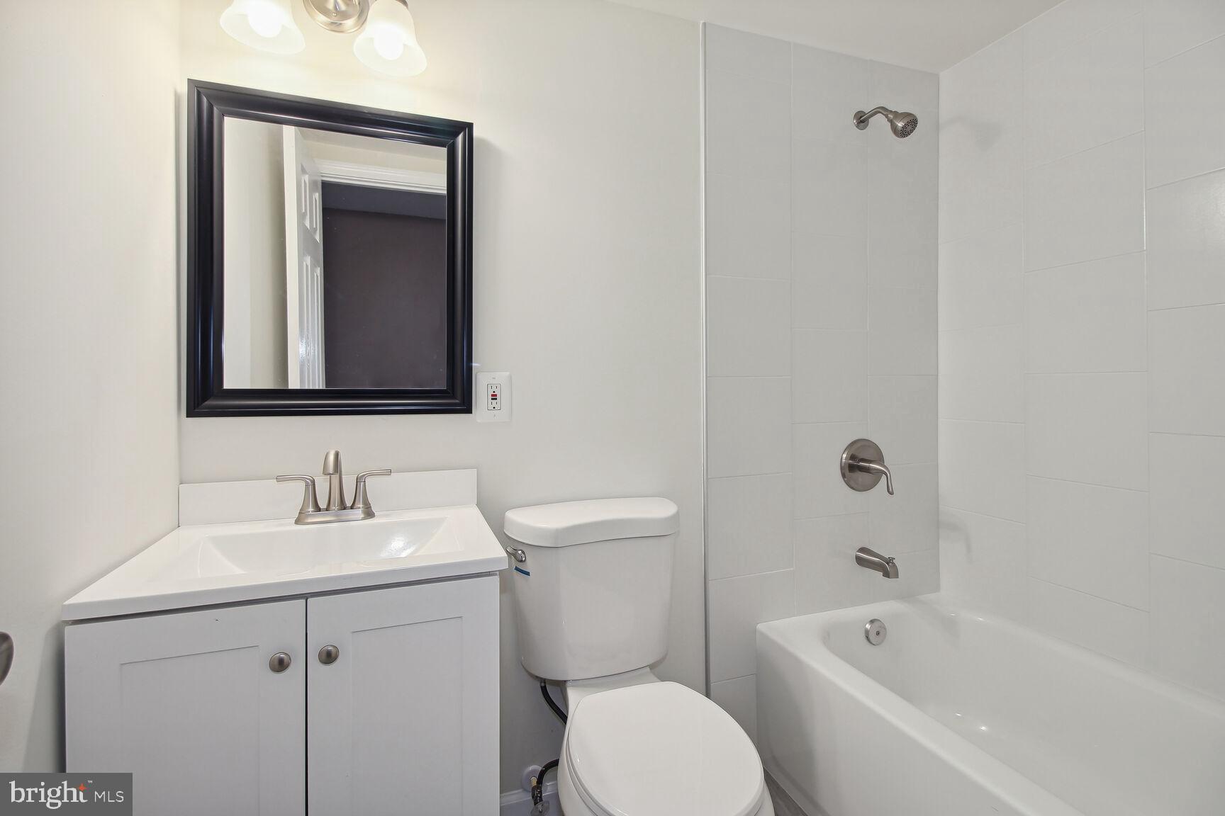 RANDALLSTOWN - Residential