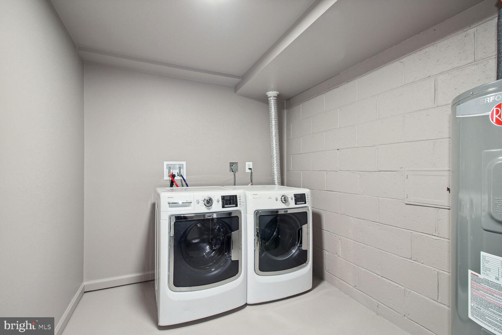 RANDALLSTOWN - Residential