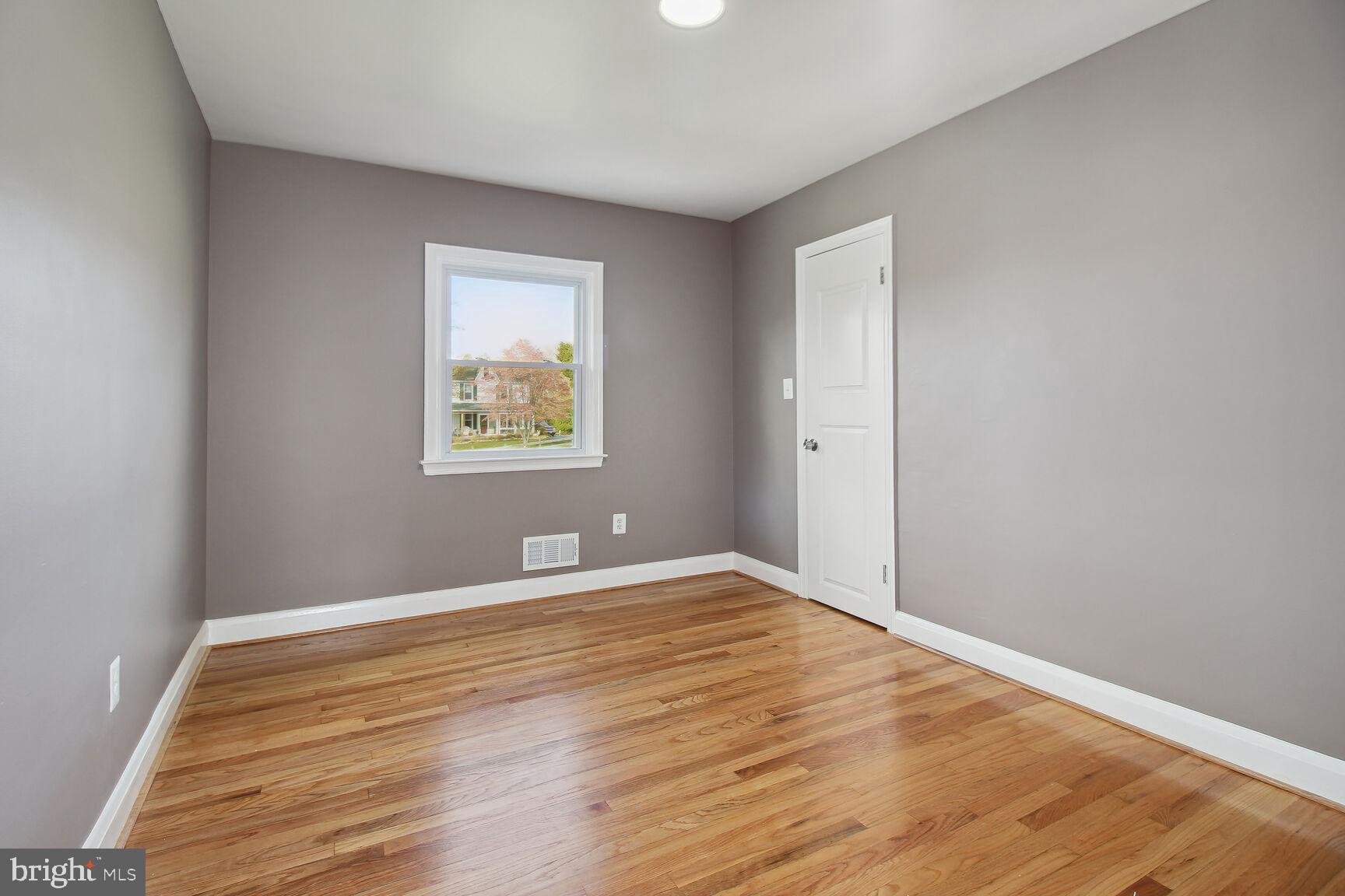 RANDALLSTOWN - Residential