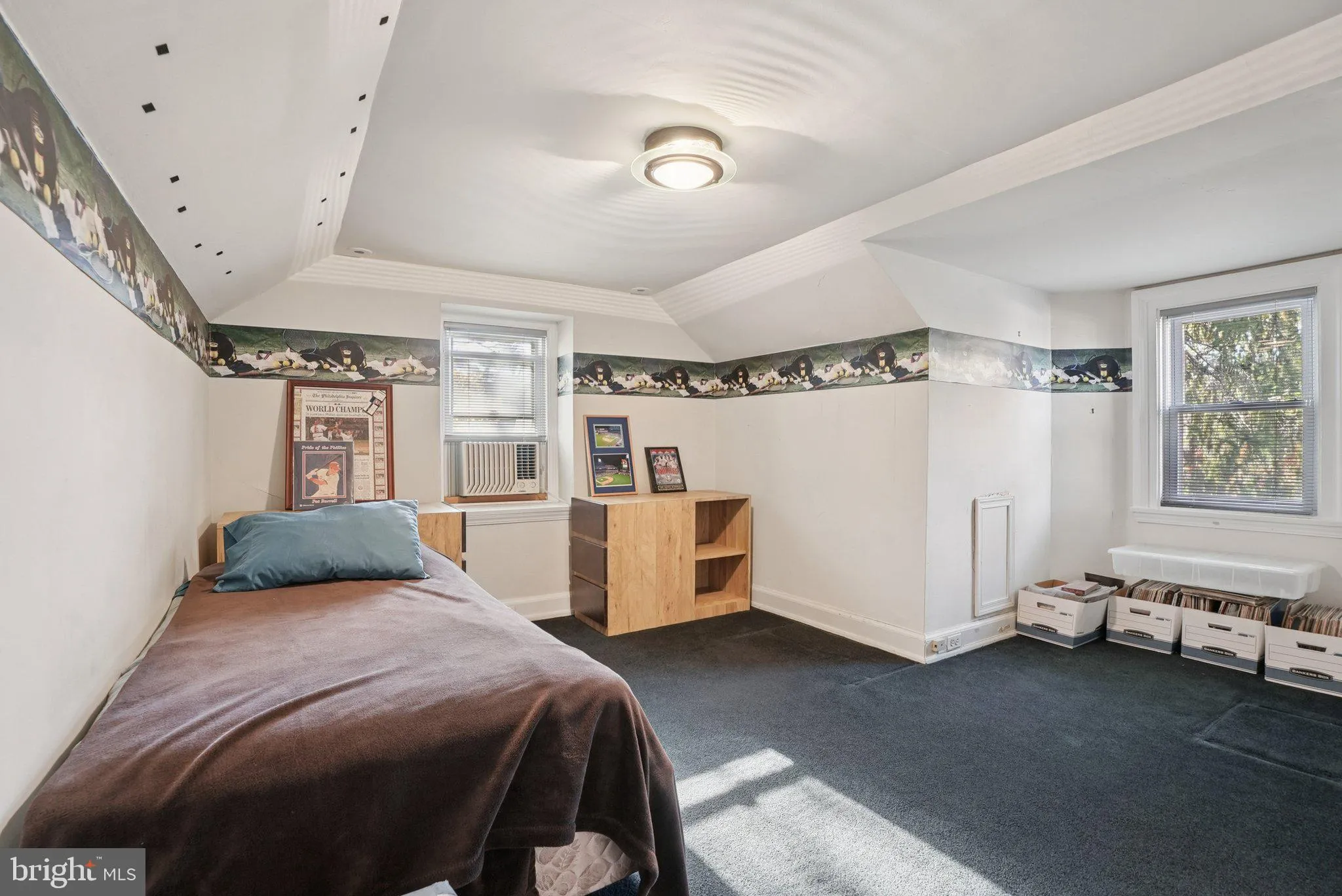 Elkins Park, Pennsylvania 19027, United States, 5 Bedrooms Bedrooms, ,4 BathroomsBathrooms,Residential,Coming Soon,240431