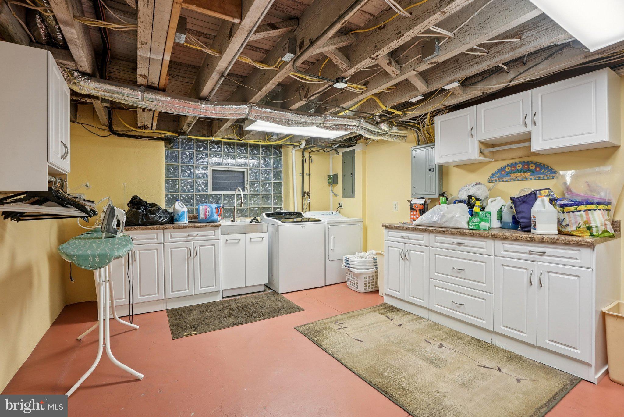 ELKINS PARK - Residential