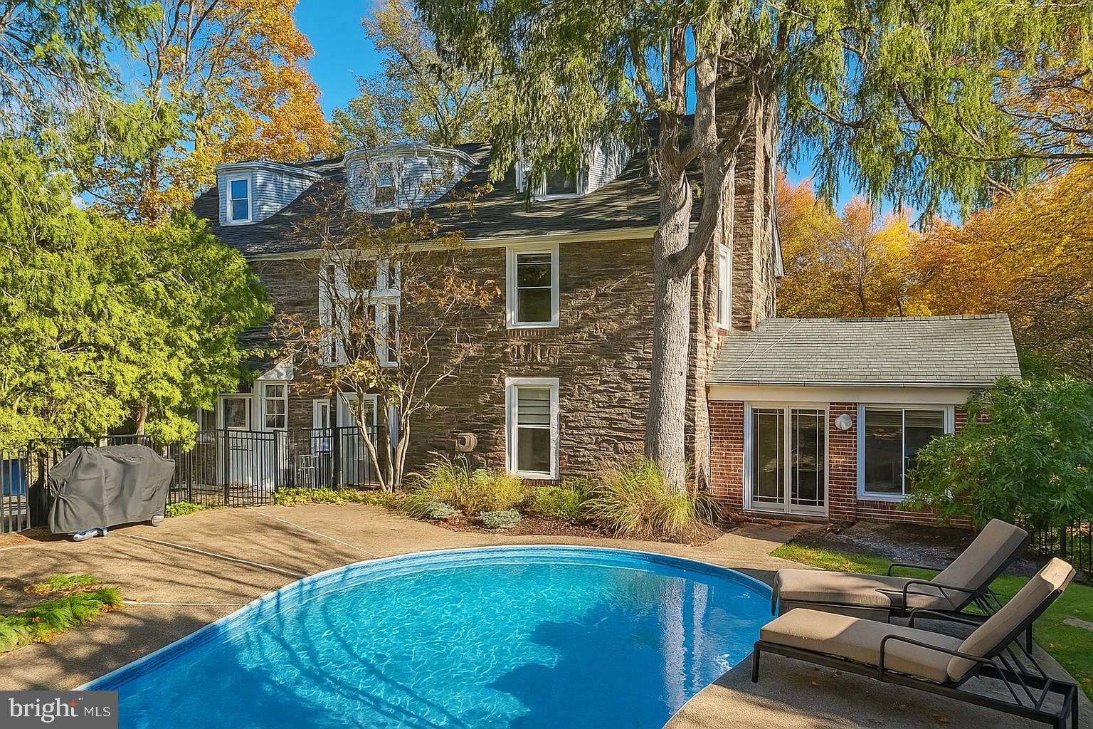 ELKINS PARK - Residential