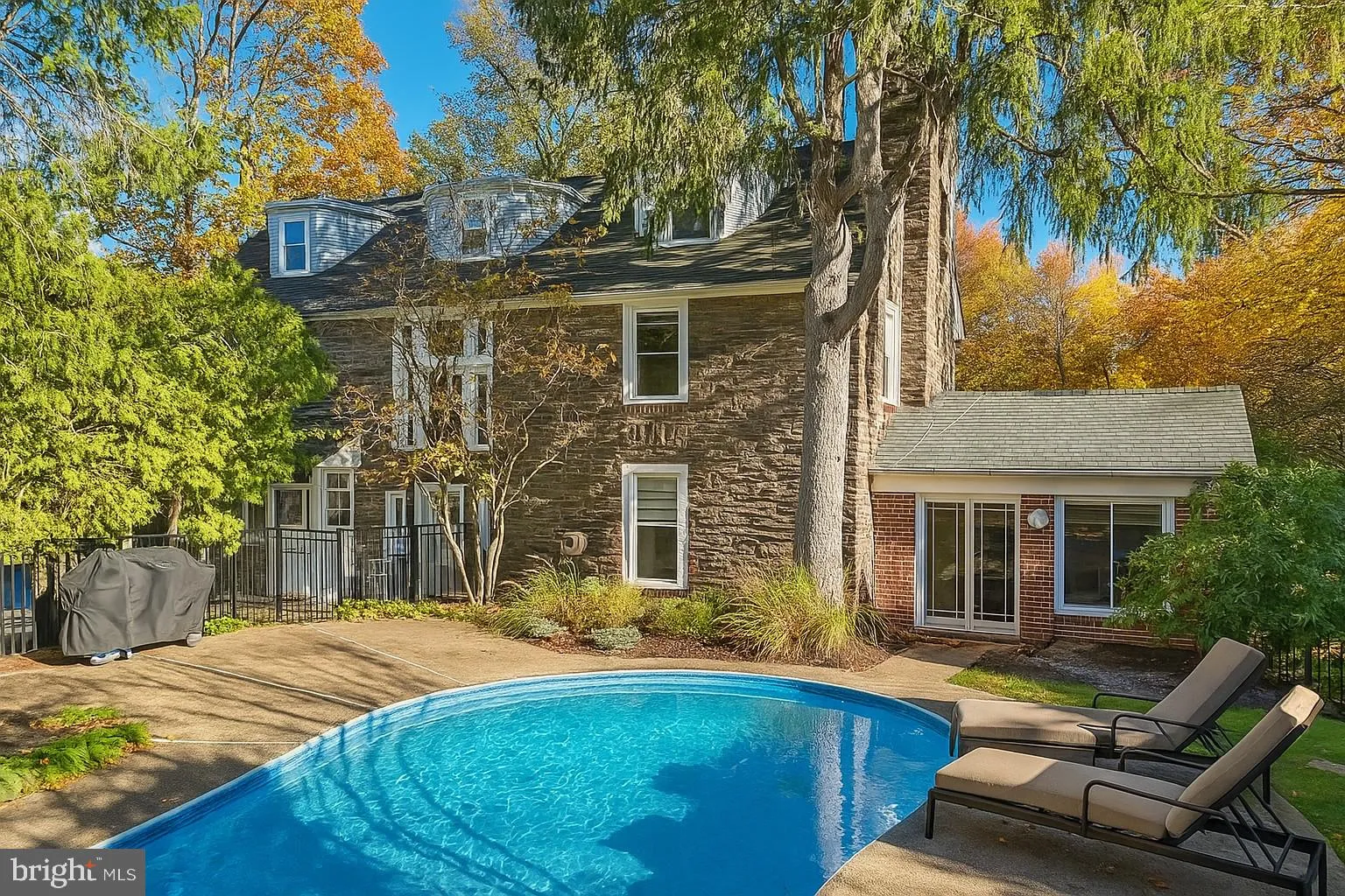 Elkins Park, Pennsylvania 19027, United States, 5 Bedrooms Bedrooms, ,4 BathroomsBathrooms,Residential,Coming Soon,240431