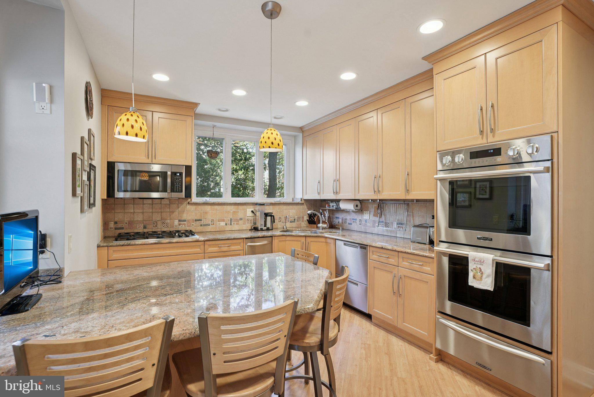 ELKINS PARK - Residential