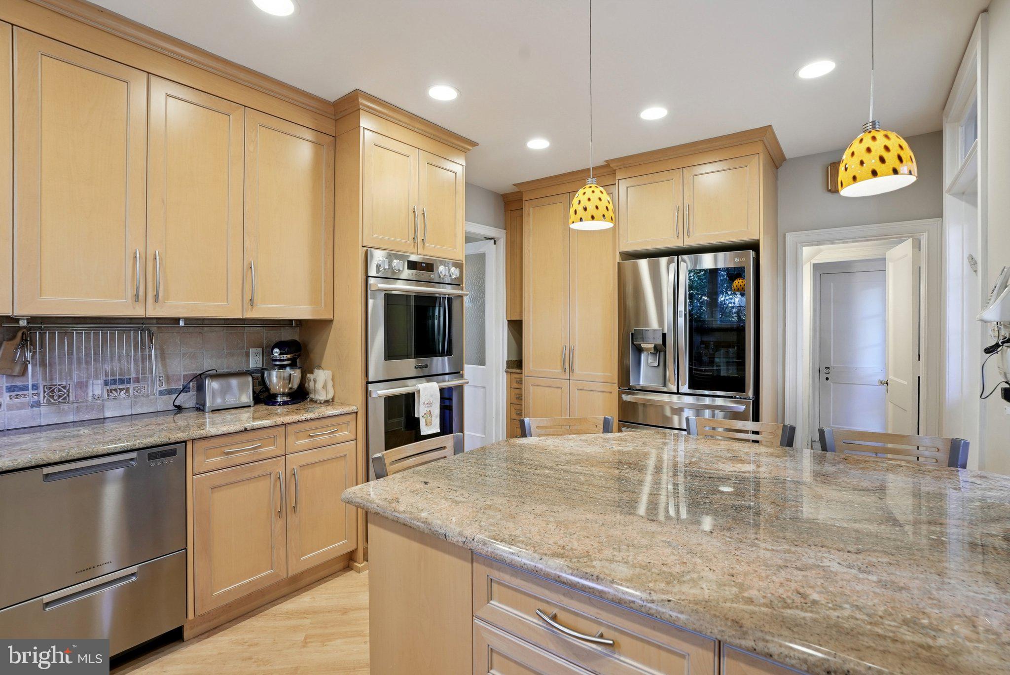 ELKINS PARK - Residential