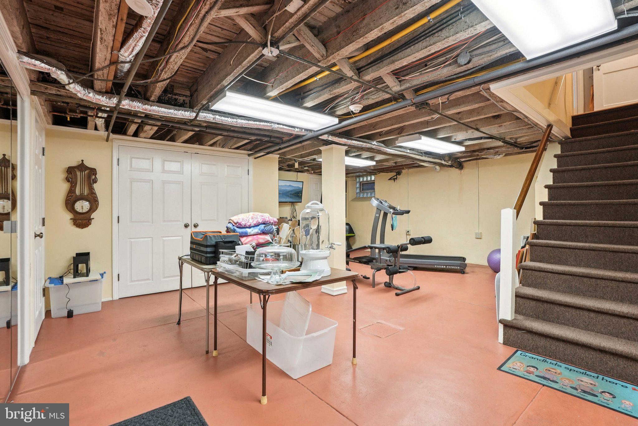 ELKINS PARK - Residential