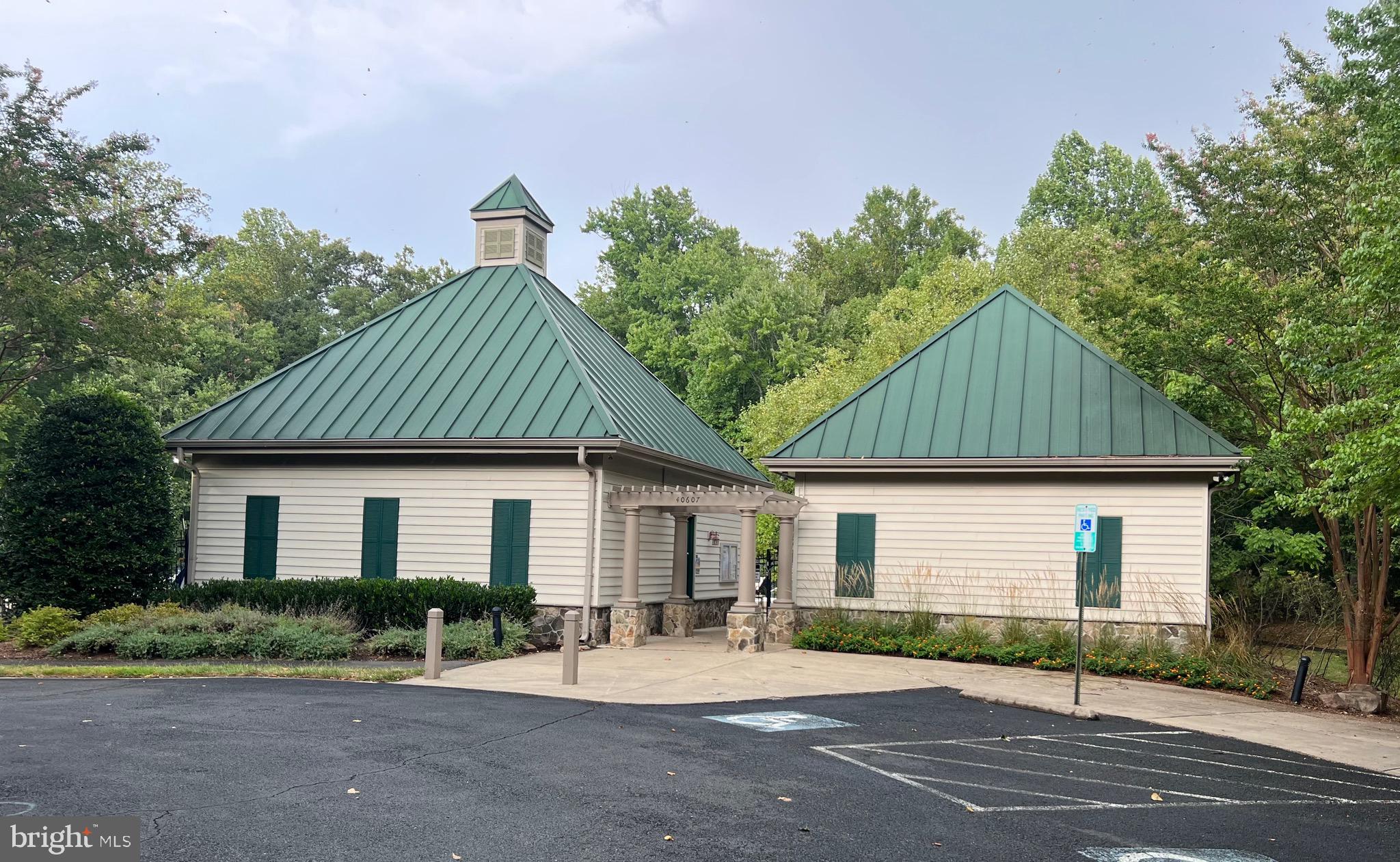 LENAH RUN - Residential