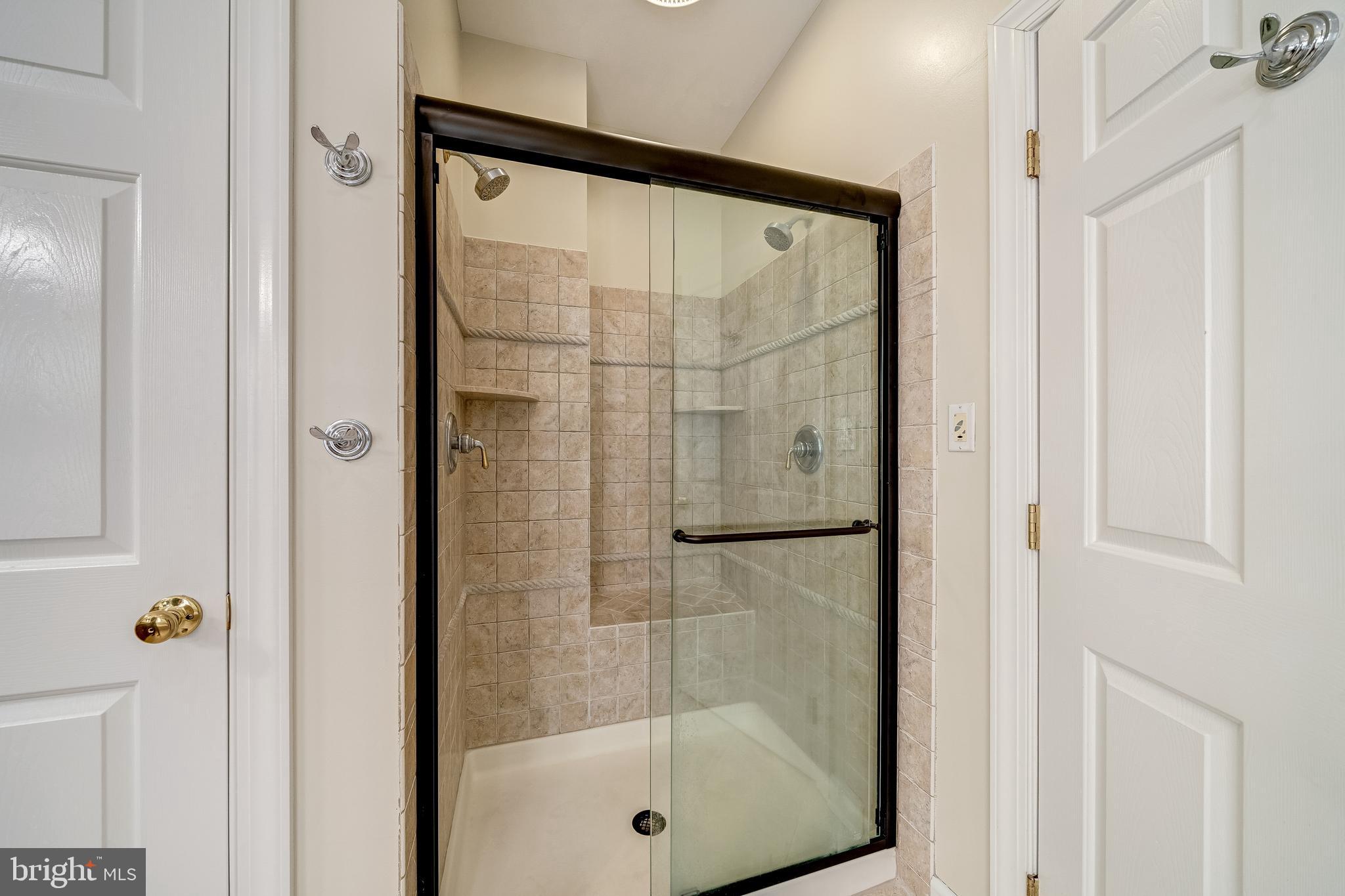 LENAH RUN - Residential