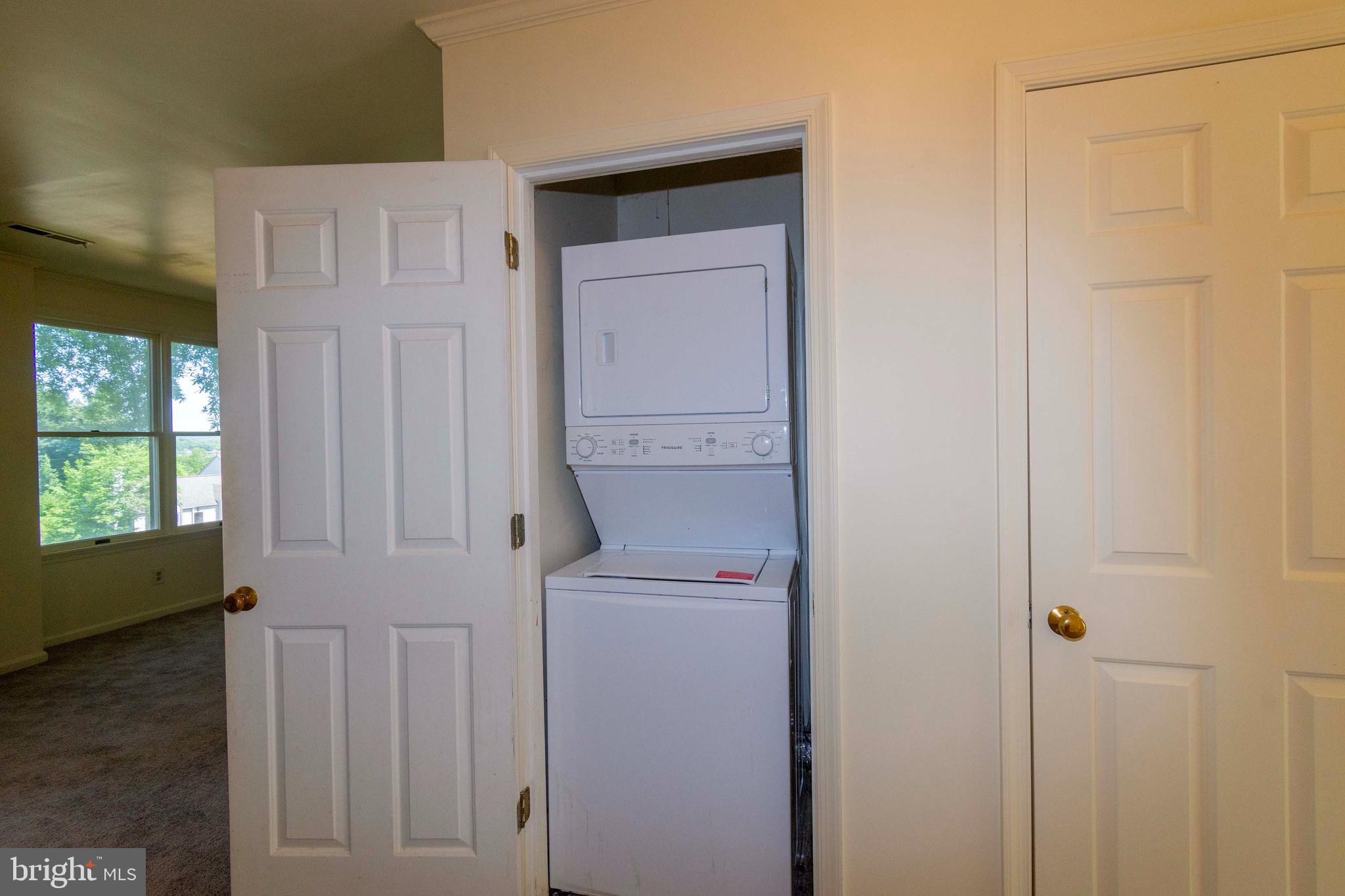 POPLAR FOREST - Residential