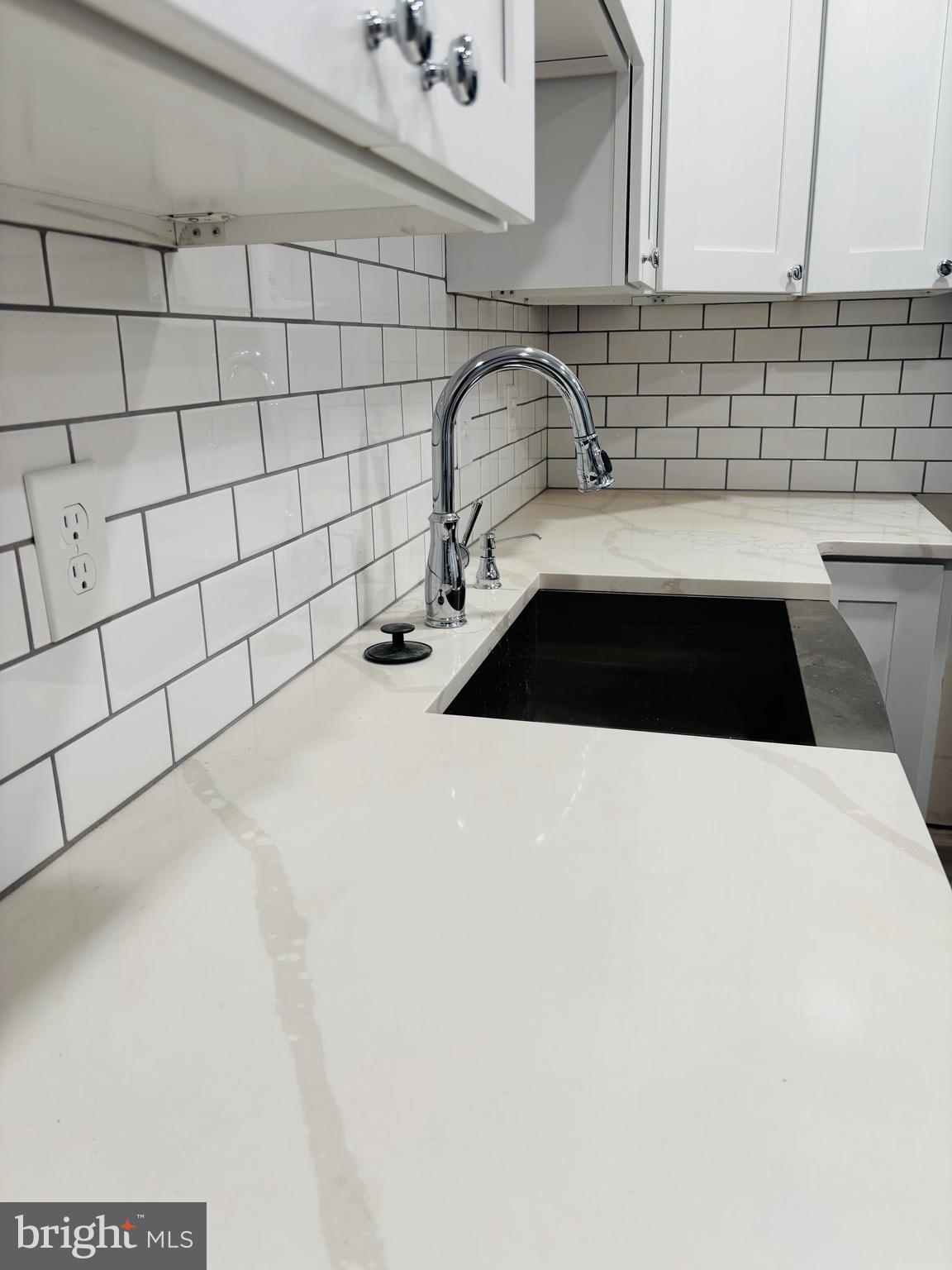 WEST KENSINGTON - Residential